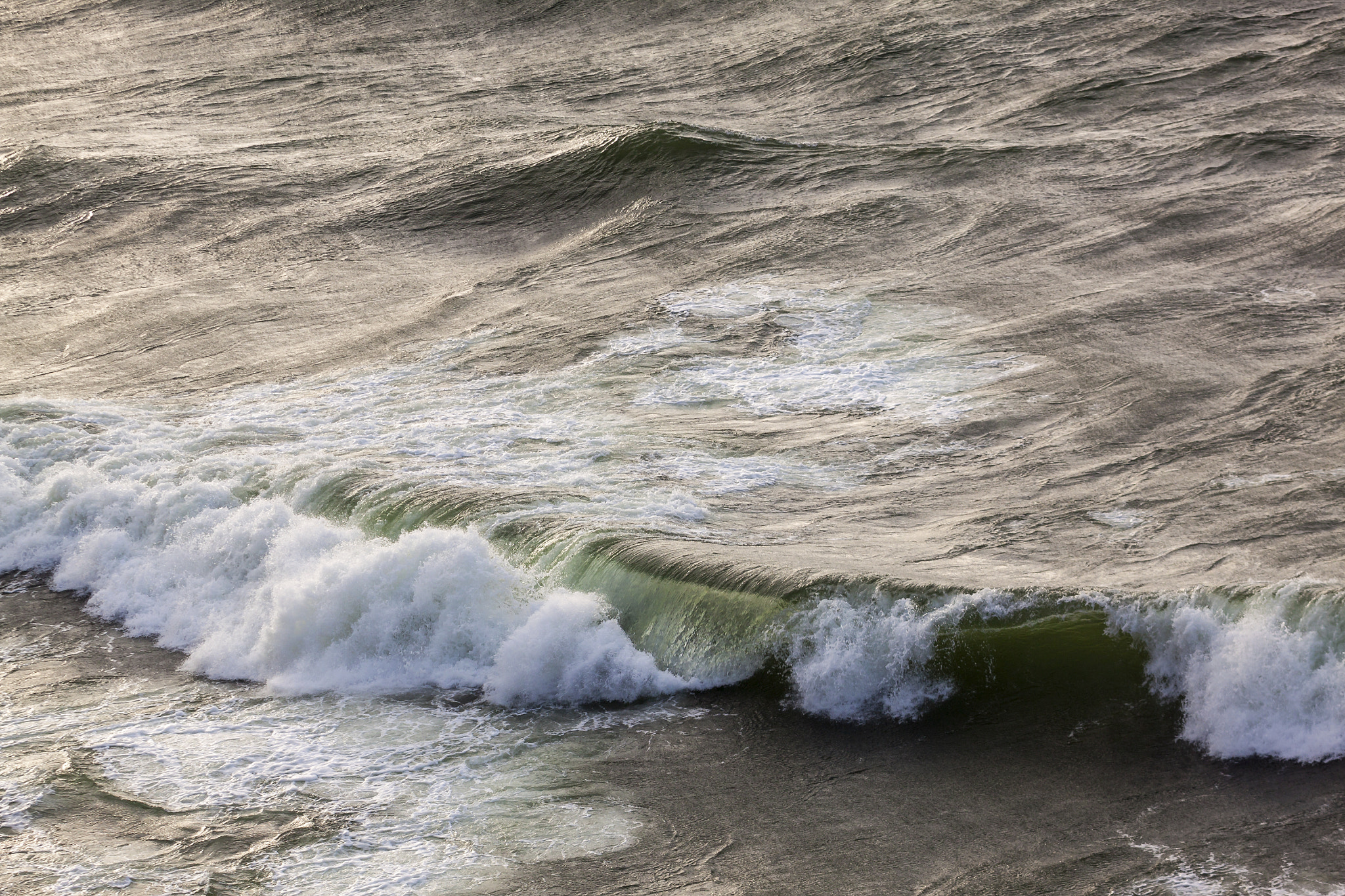 Canon EF 100mm F2.8L Macro IS USM sample photo. Waves photography