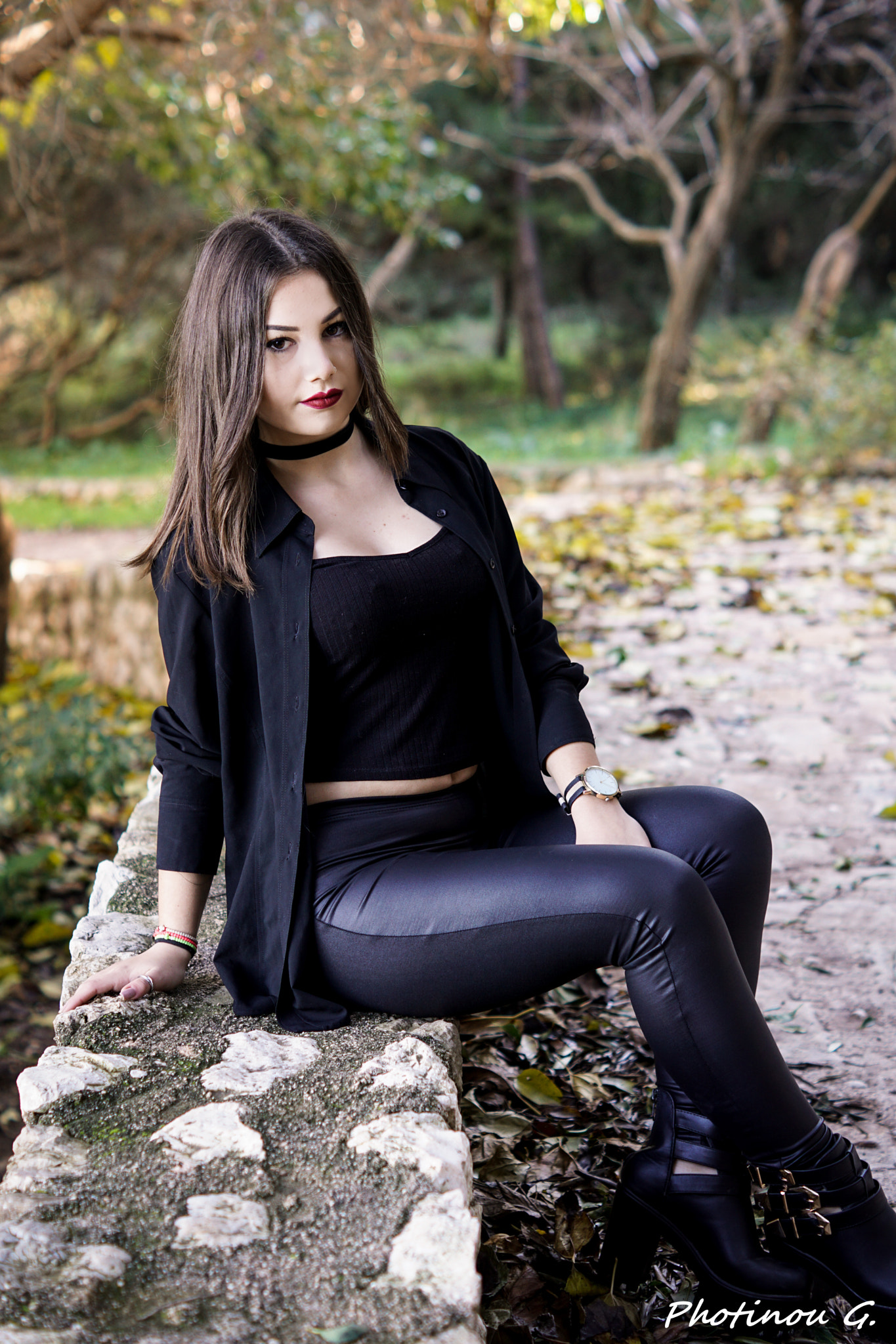 Sony ILCA-77M2 sample photo. The girl in black photography