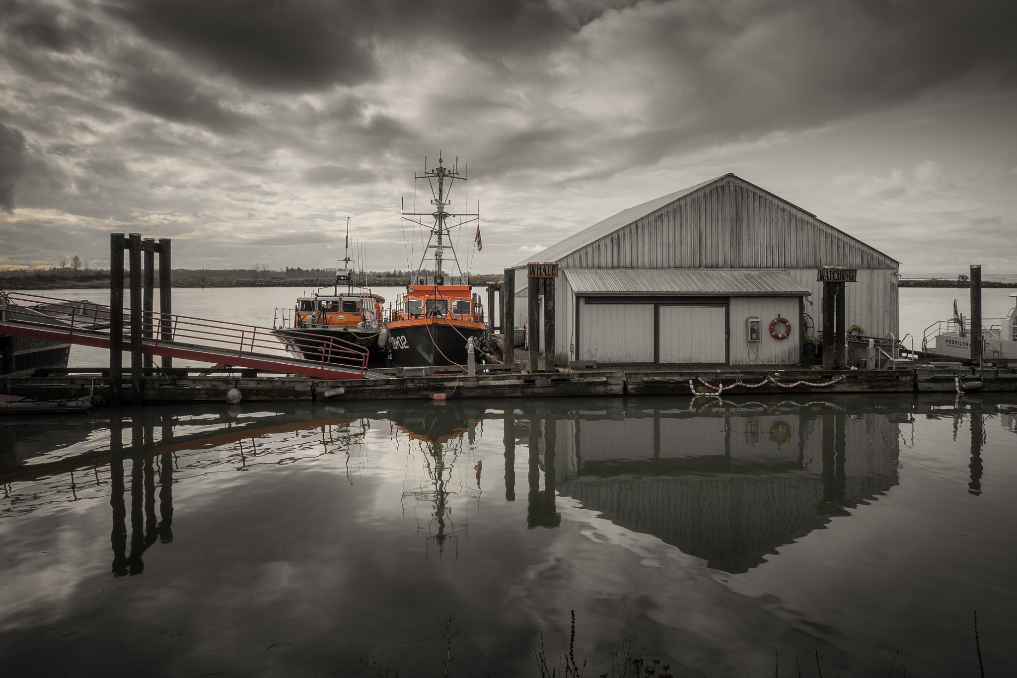 Olympus OM-D E-M5 + Olympus M.Zuiko Digital ED 12-40mm F2.8 Pro sample photo. Rescue boats photography