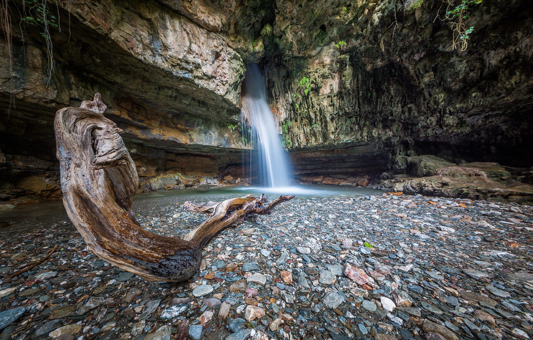 Sigma 8-16mm F4.5-5.6 DC HSM sample photo. Waterfall dream photography