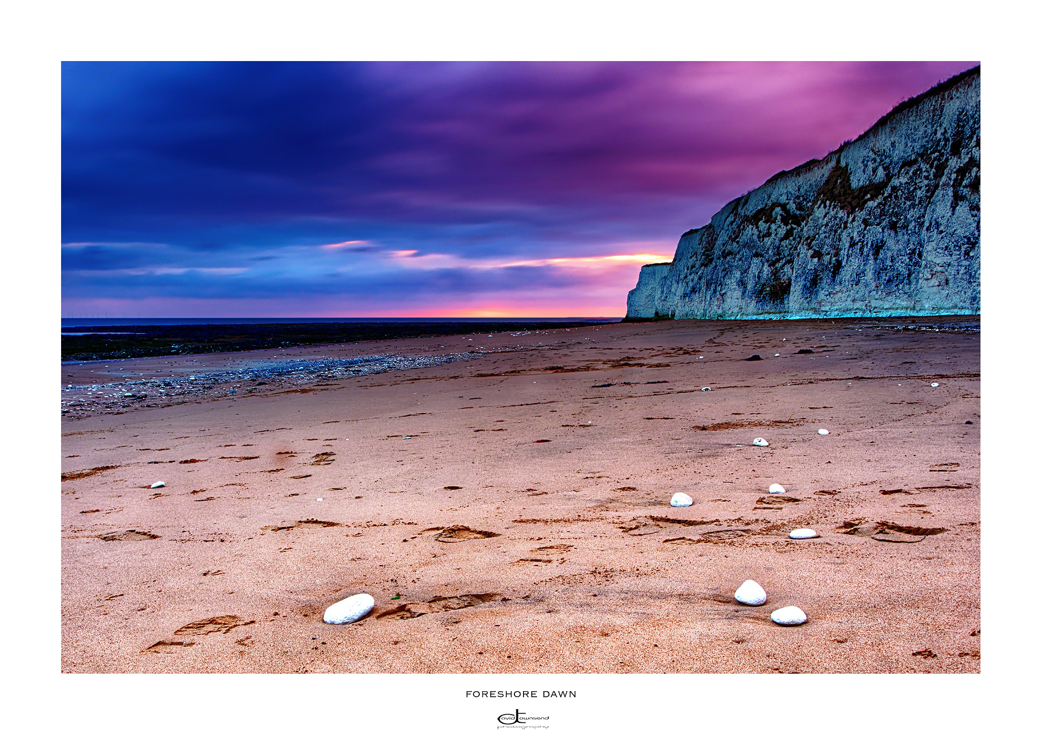 Canon EOS 5DS R sample photo. Foreshore dawn photography