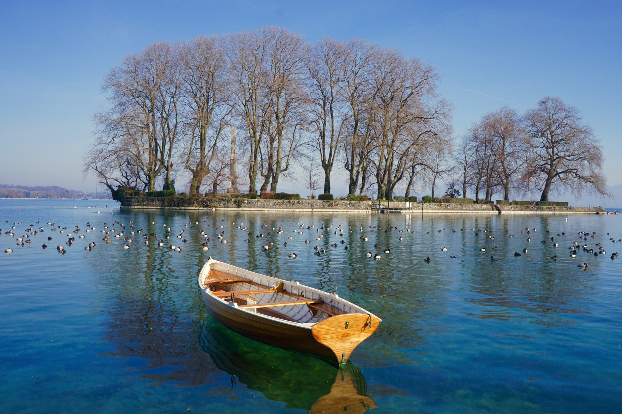 Sony E 20mm F2.8 sample photo. The way of the small boat. photography