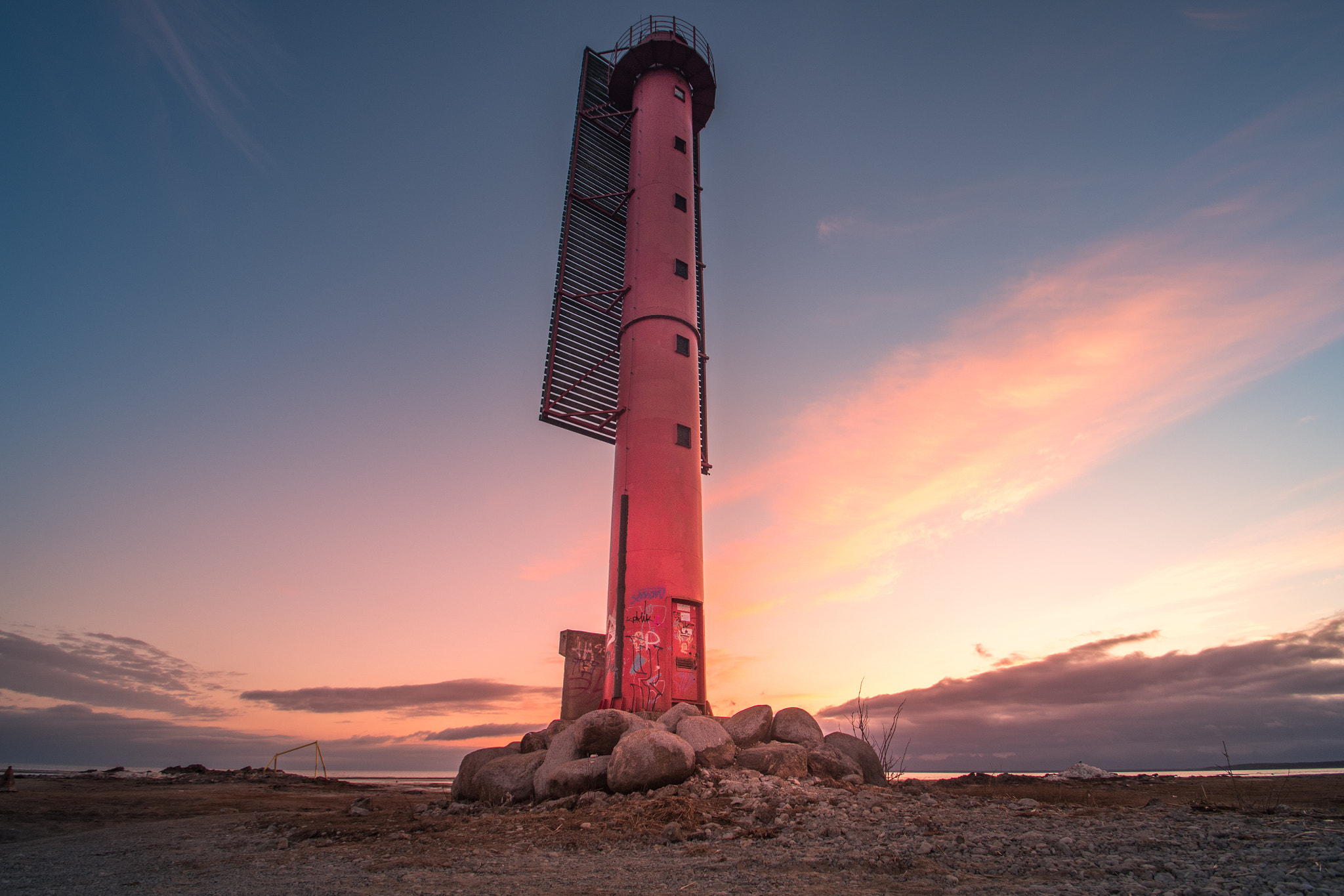 Pentax K-S2 sample photo. Light house photography