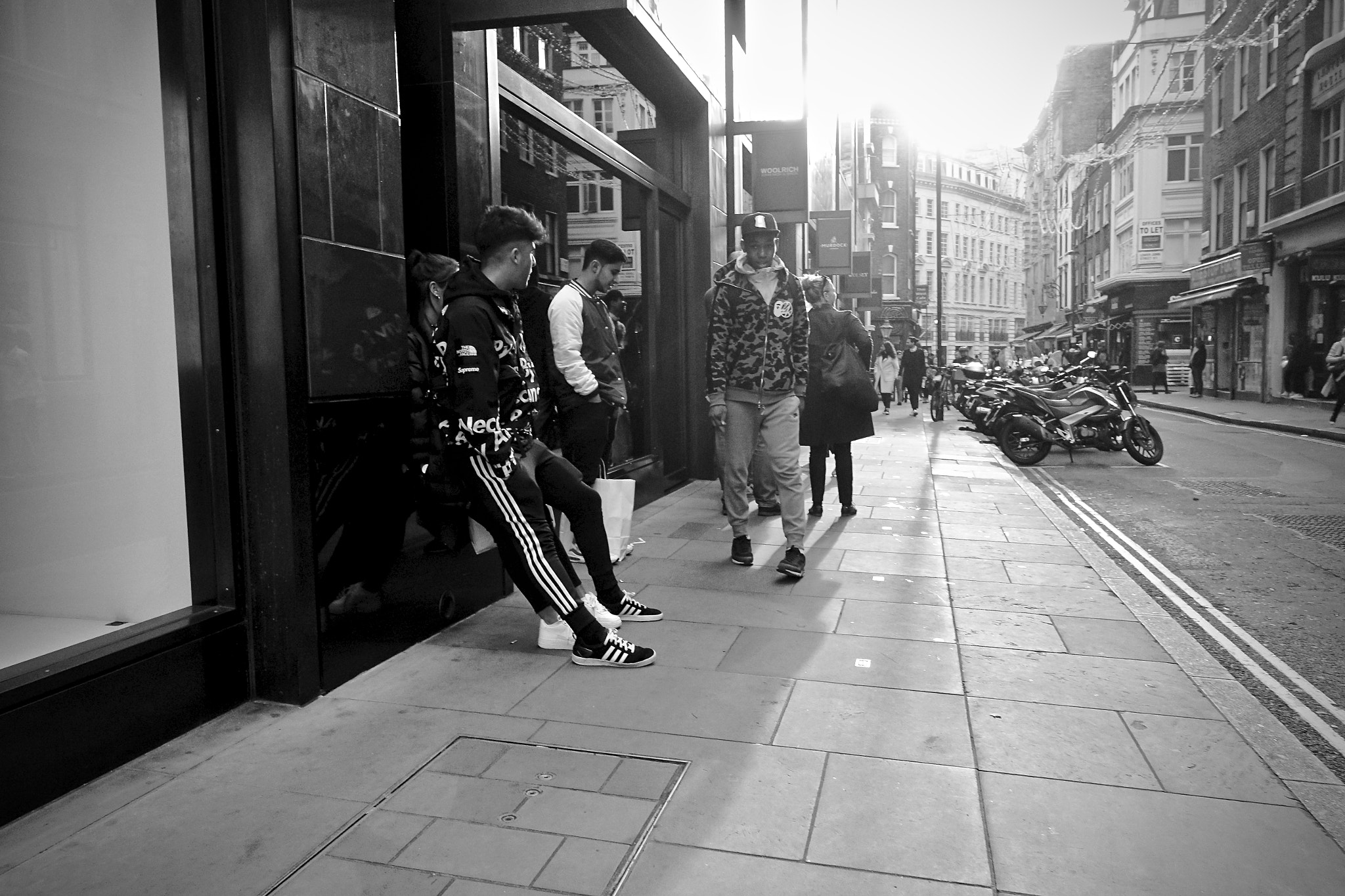 Sony Cyber-shot DSC-RX100 IV + Sony 24-70mm F1.8-2.8 sample photo. Westminister, central london, uk. photography