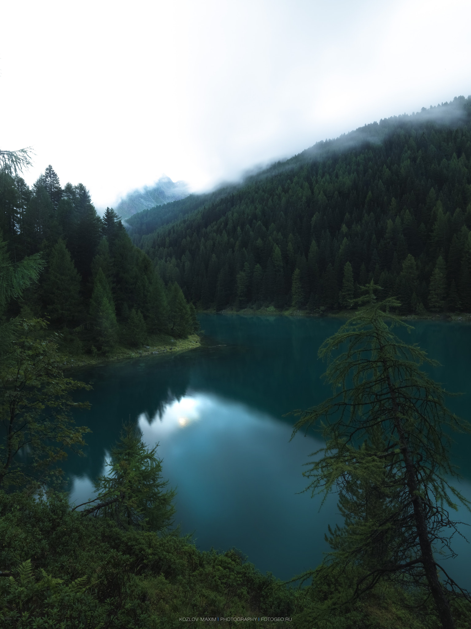 HCD 28 sample photo. Lago pian palu. trento-alto-adige. italia. photography