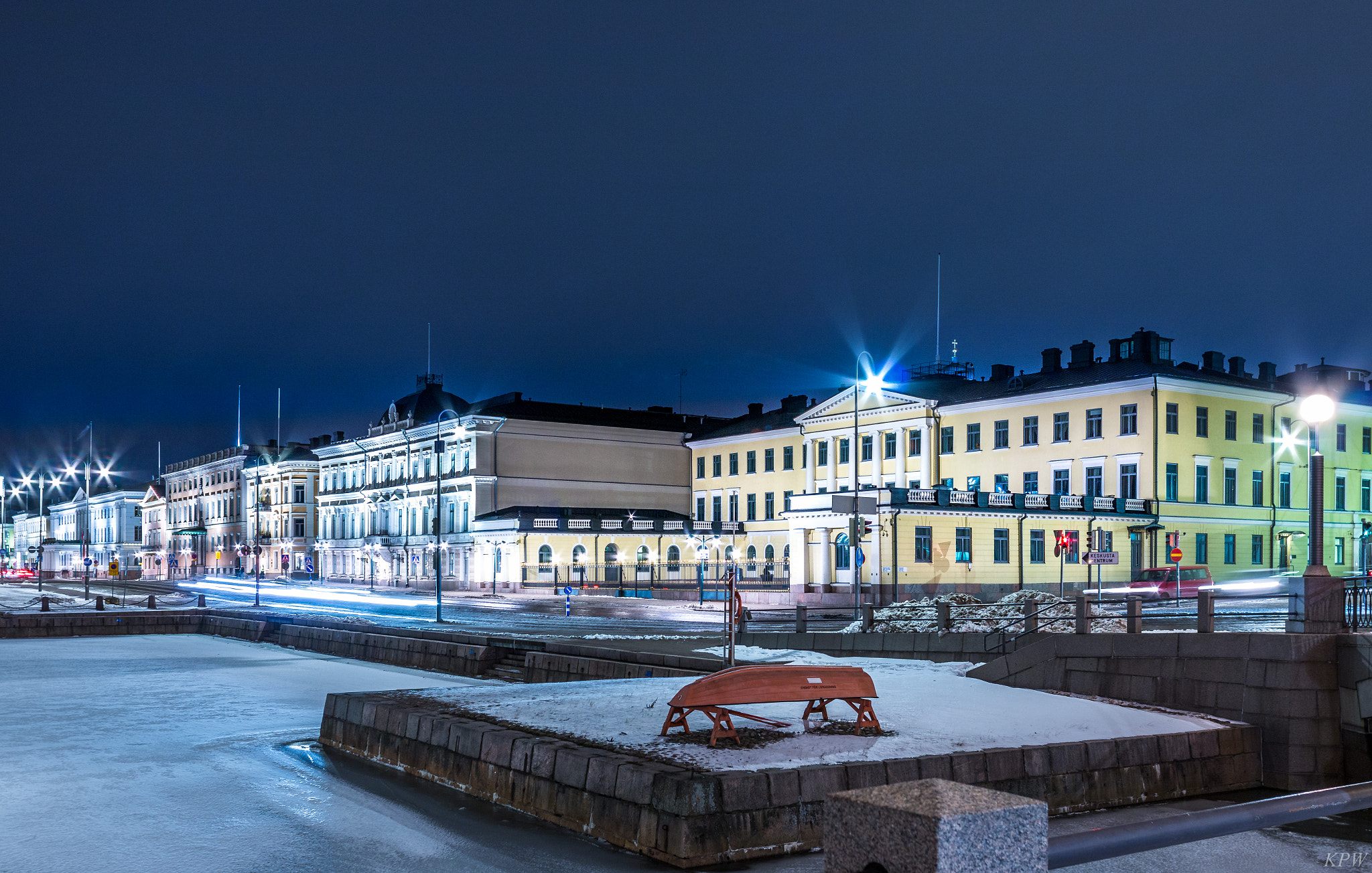 Canon EF 20mm F2.8 USM sample photo. Presidential palace photography