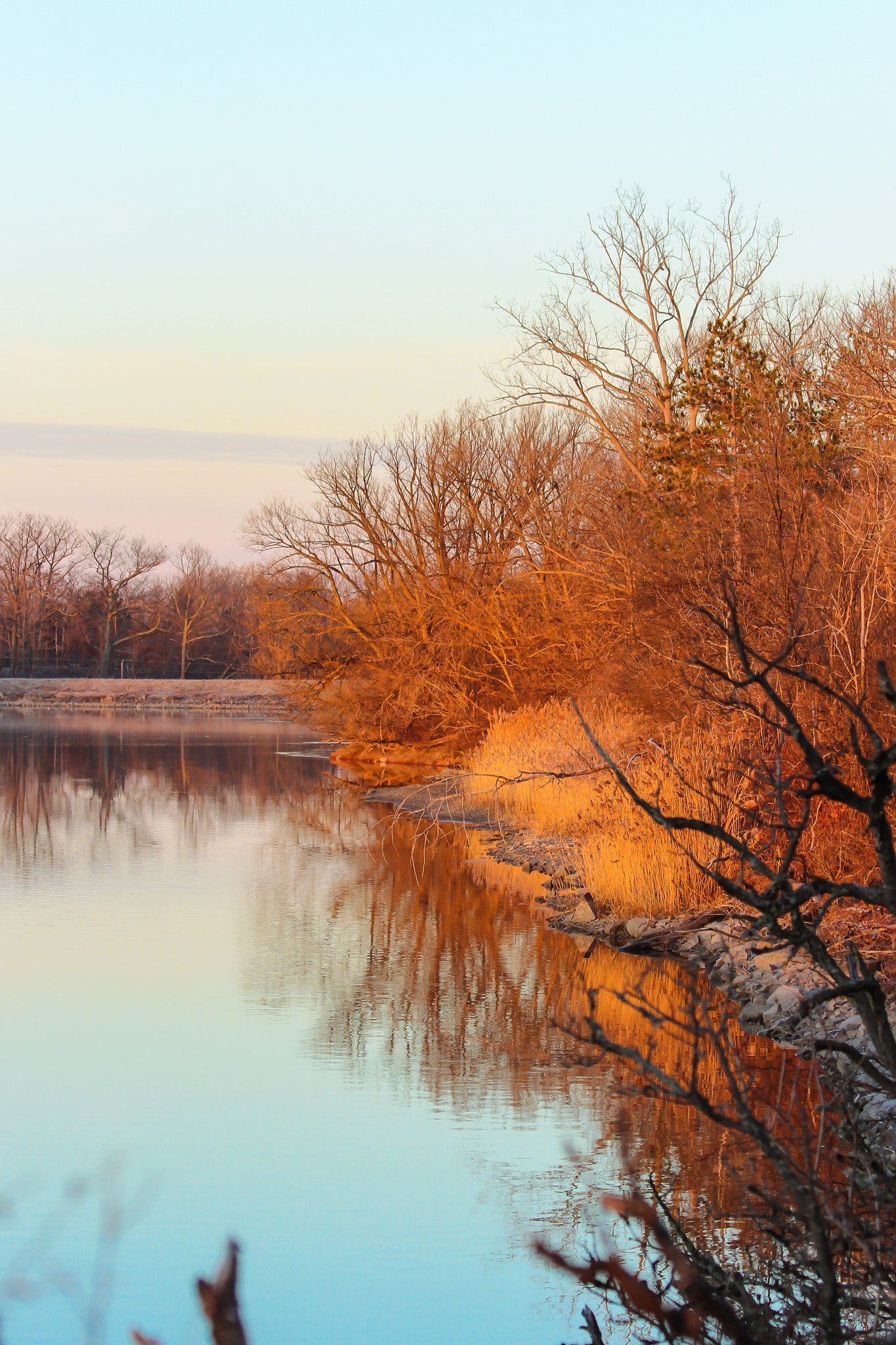 Canon EF 70-300mm F4-5.6 IS USM sample photo. Copper tone sunrise photography