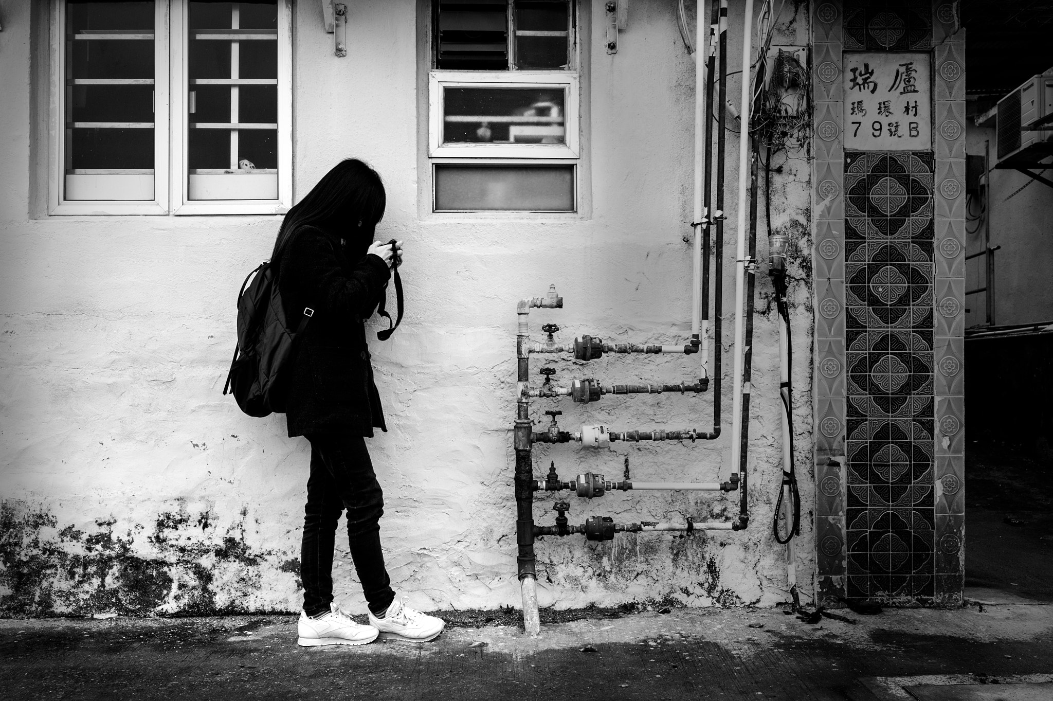 Sigma 24-70mm F2.8 EX DG HSM sample photo. Black on white photography