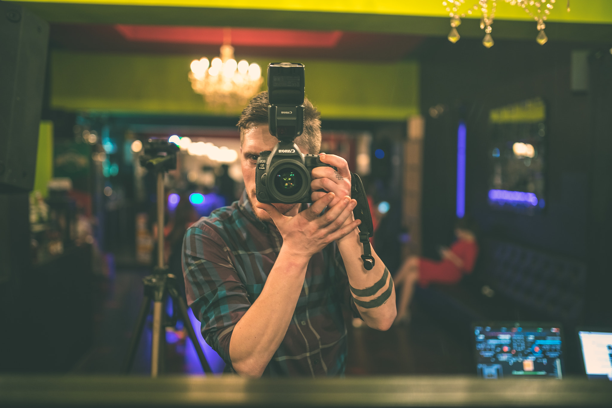 Sigma 35mm F1.4 DG HSM Art sample photo. Self picture photography