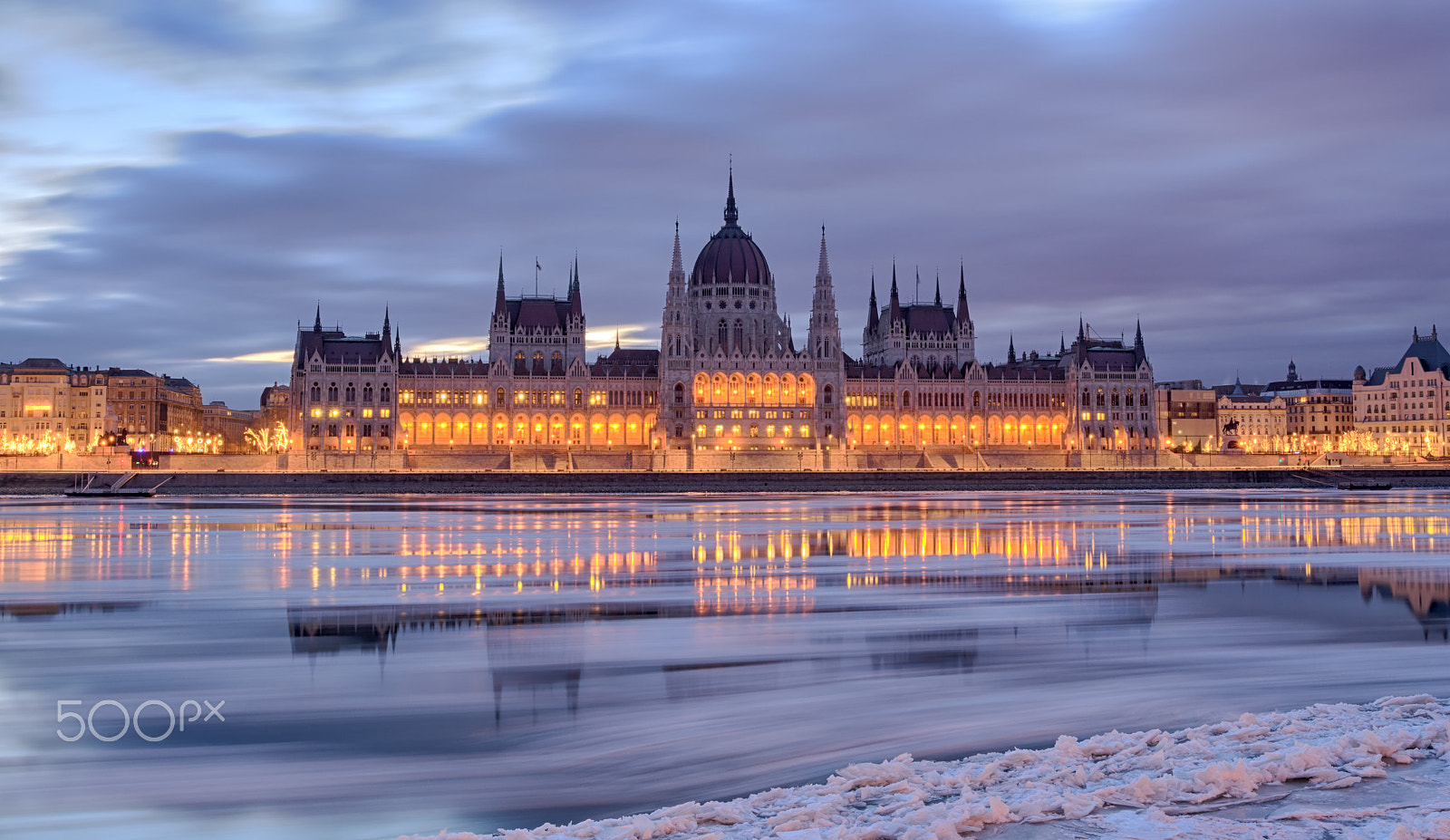 Nikon AF-S Nikkor 17-35mm F2.8D ED-IF sample photo. Parliament view over frozen danube photography