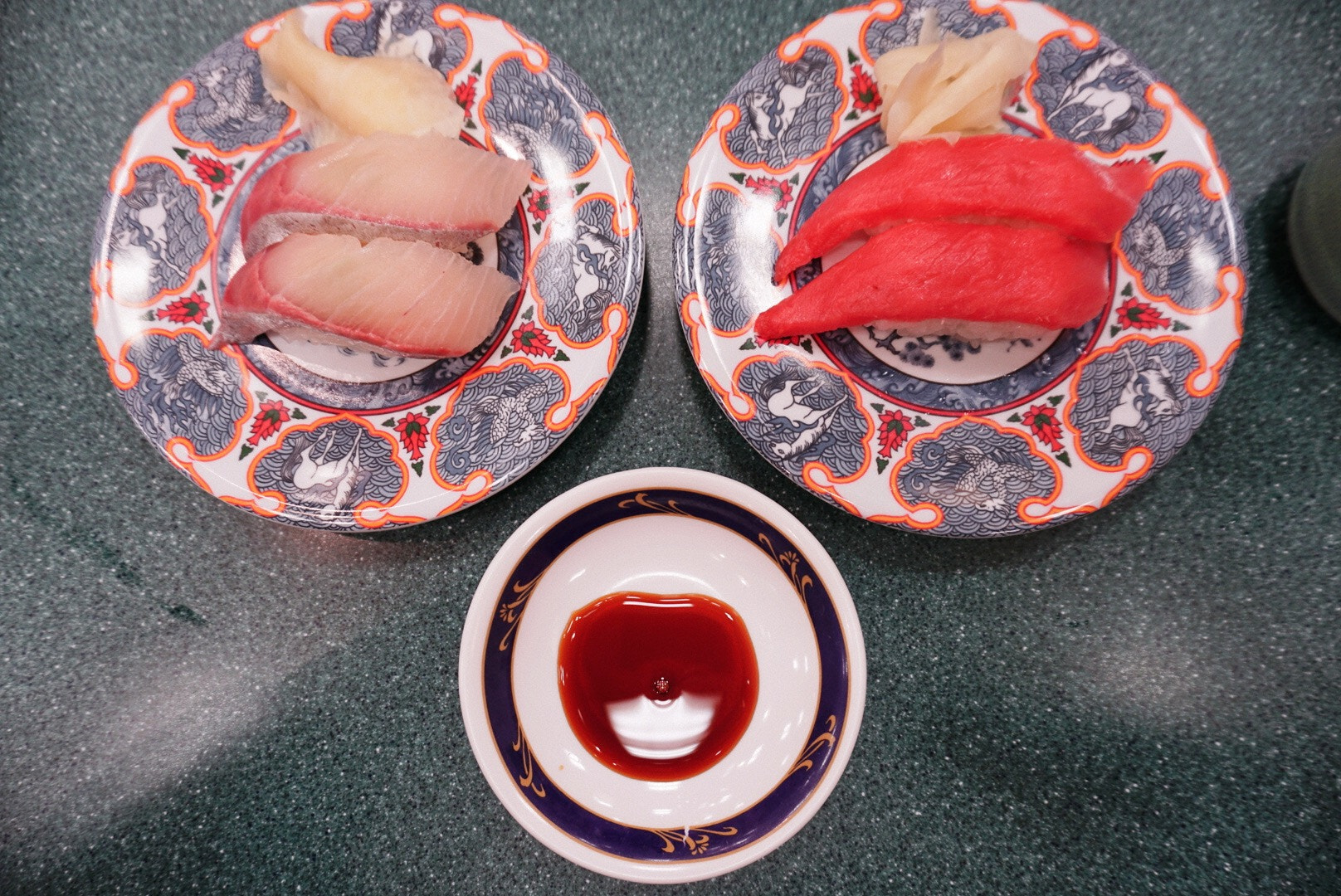 Sony a6300 sample photo. Sushi face. (>v<) photography