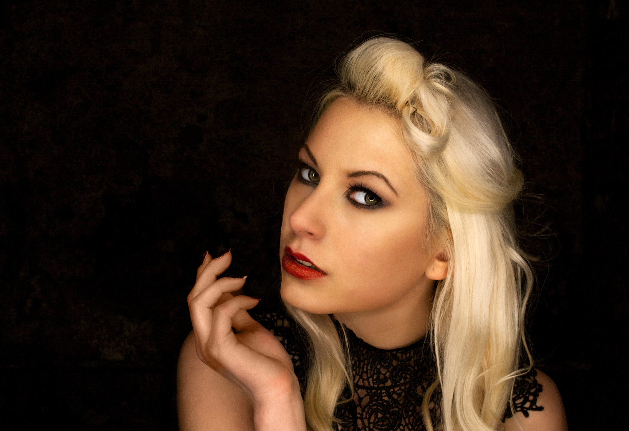 Canon EOS 40D sample photo. Keeping eye contact photography