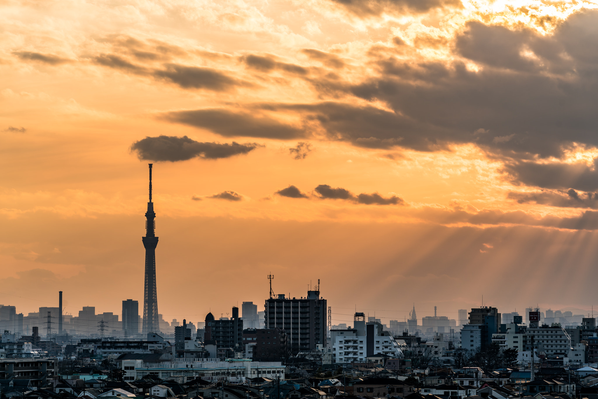 Sony a7R II sample photo. Tokyo skytree and a shaft of light photography