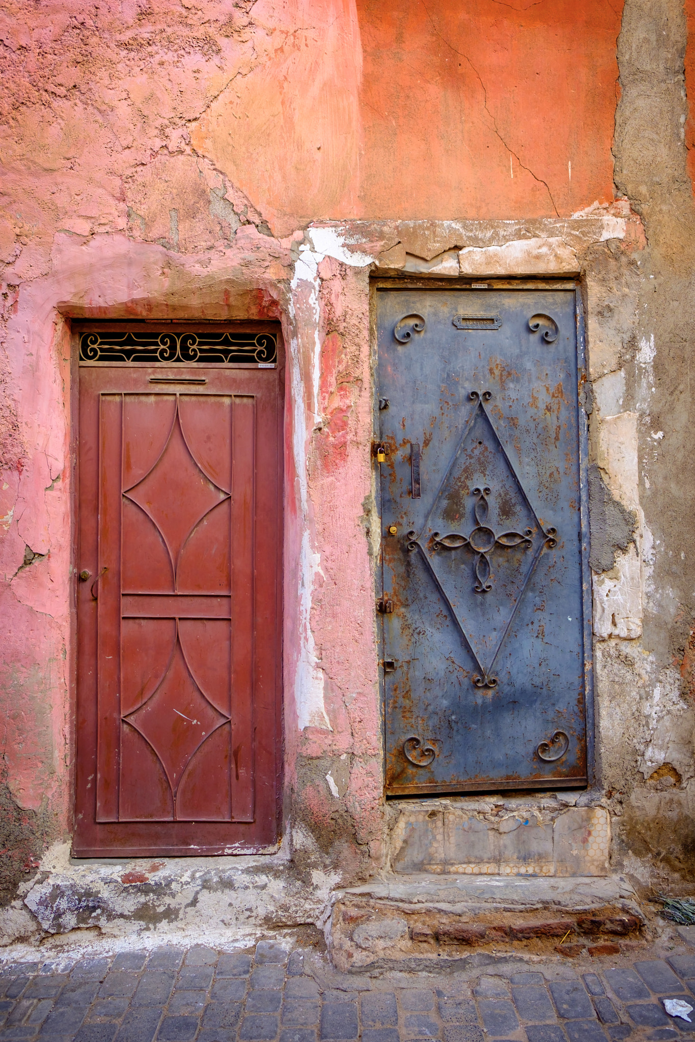 Fujifilm X-Pro2 sample photo. Marrakech doors photography