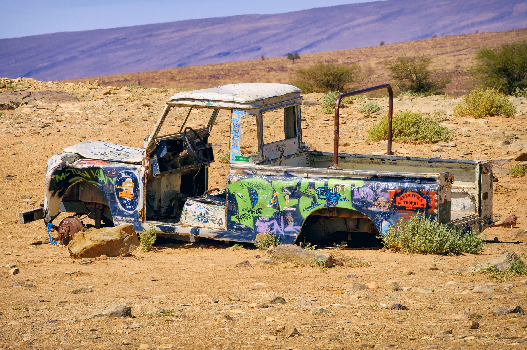 Fujifilm X-Pro2 + Fujifilm XF 50-140mm F2.8 R LM OIS WR sample photo. Desert car memories photography