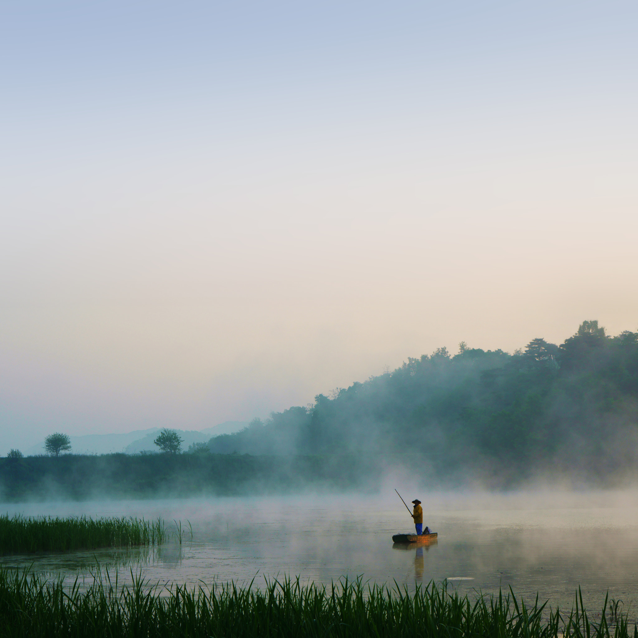 Sony Alpha NEX-6 + E 50mm F1.8 OSS sample photo. A ferryman photography