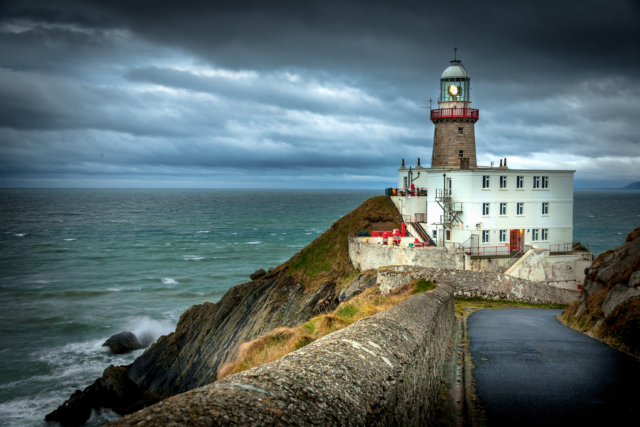 Canon EF 28-105mm f/3.5-4.5 USM sample photo. Bailey lighthouse photography