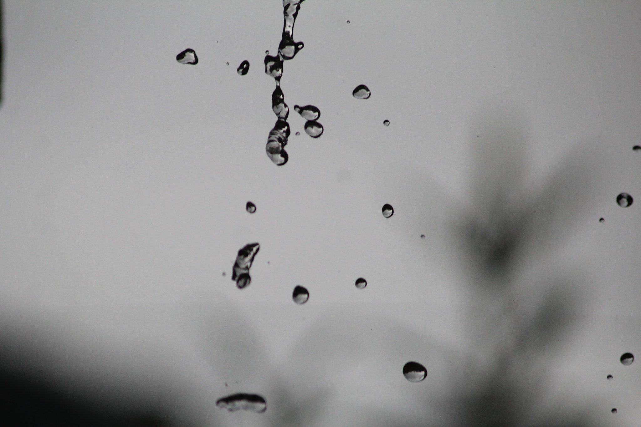 Canon EOS 1200D (EOS Rebel T5 / EOS Kiss X70 / EOS Hi) sample photo. Rain photography