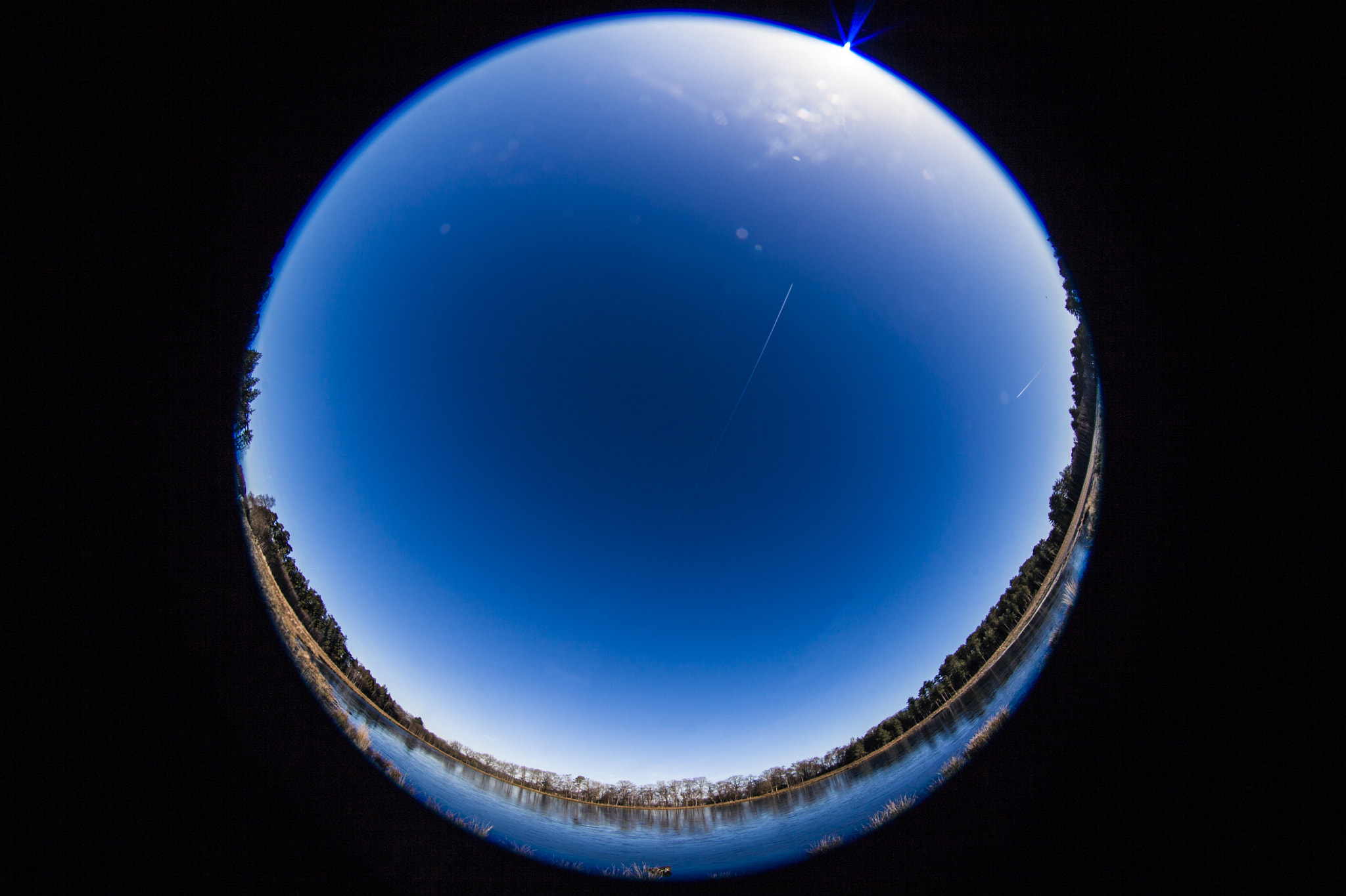 Canon EOS 5D Mark II + Canon EF 8-15mm F4L Fisheye USM sample photo. 98% of the earth is sky photography