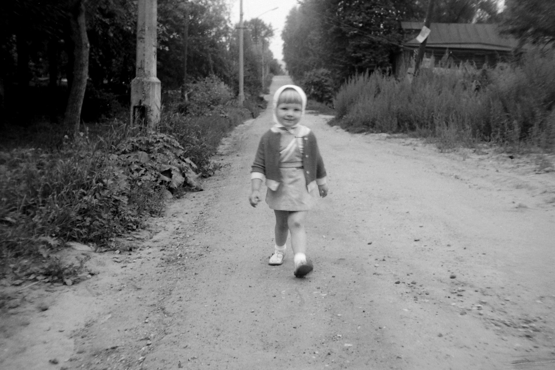 Nikon D50 sample photo. Little traveler (vintage photo) photography