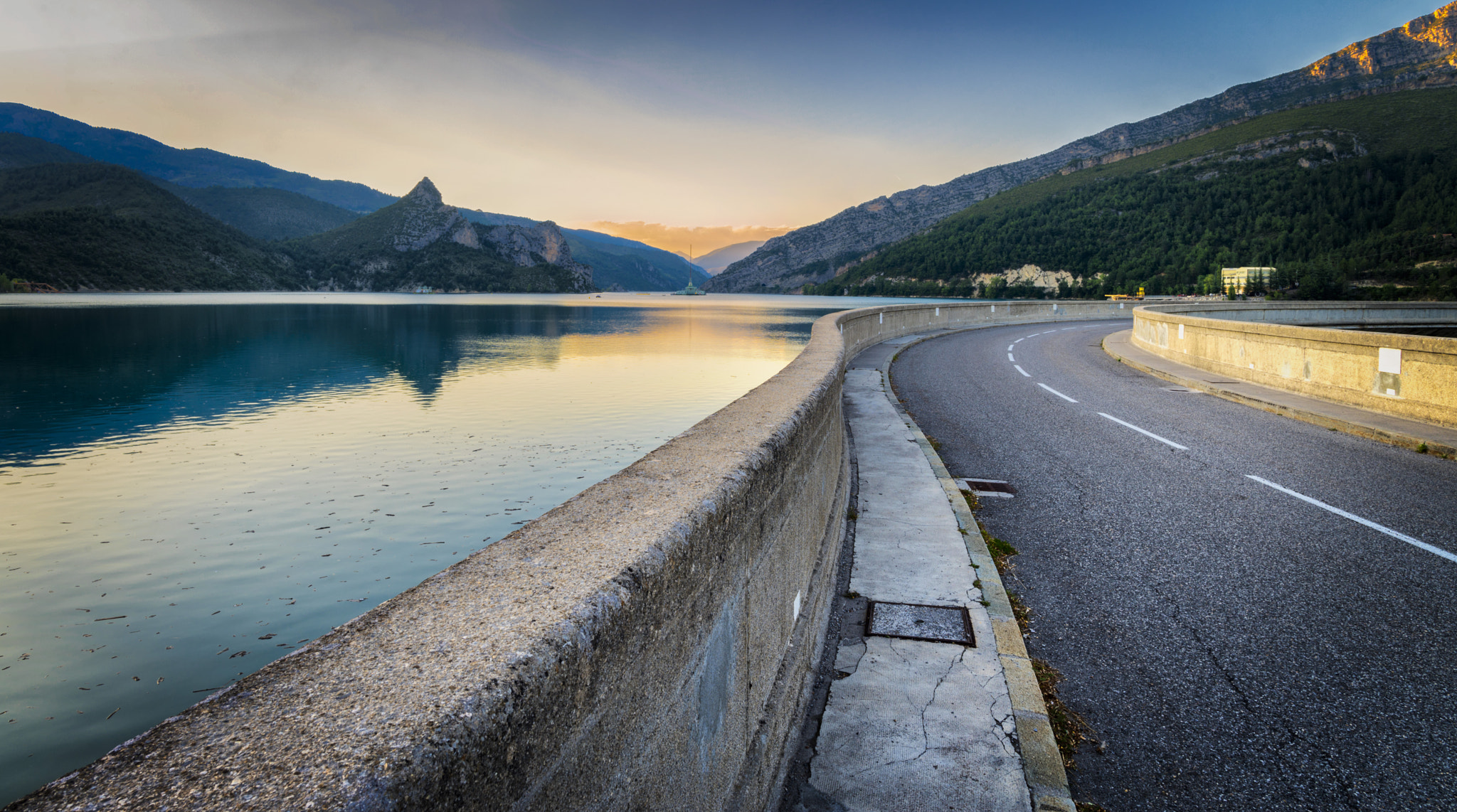 Nikon D610 + Nikon AF-S Nikkor 20mm F1.8G ED sample photo. Lac de castillon in the south of france. i love this place. photography