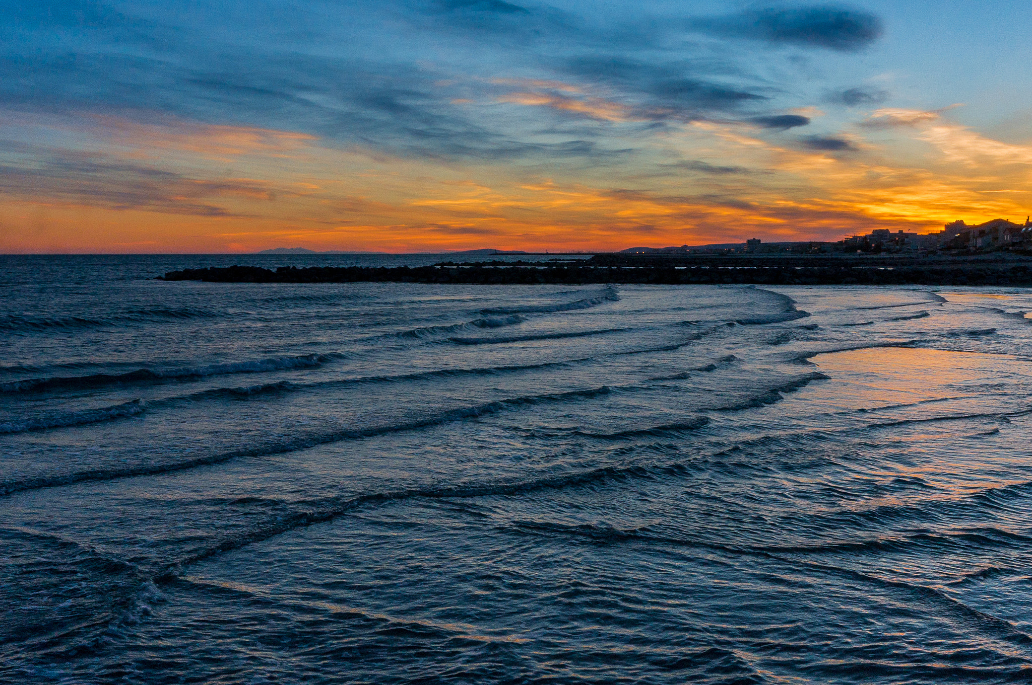 Sony Alpha NEX-5R sample photo. Seascape of camargue photography