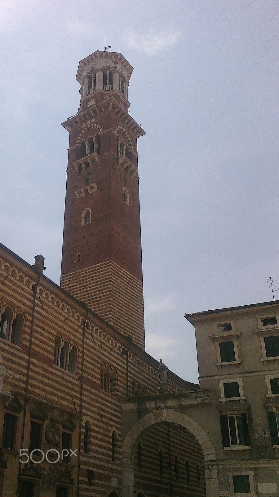 Nokia 500 sample photo. Verona -torre dei lamberti , italy photography