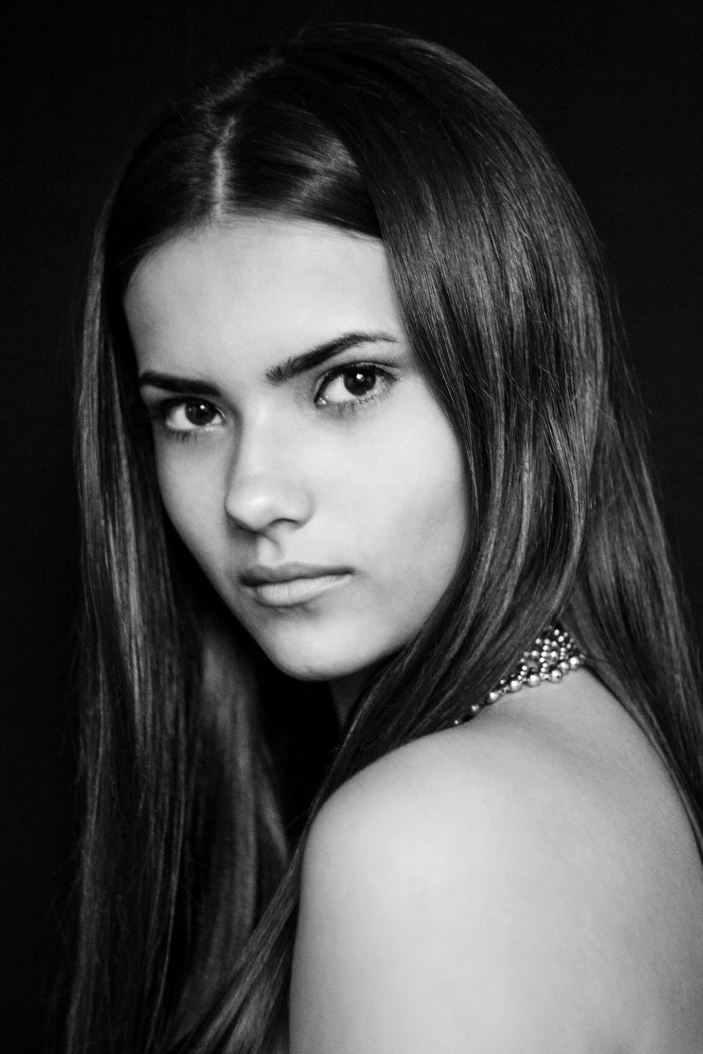 Canon EF 35-80mm f/4-5.6 sample photo. Lera's portrait photography