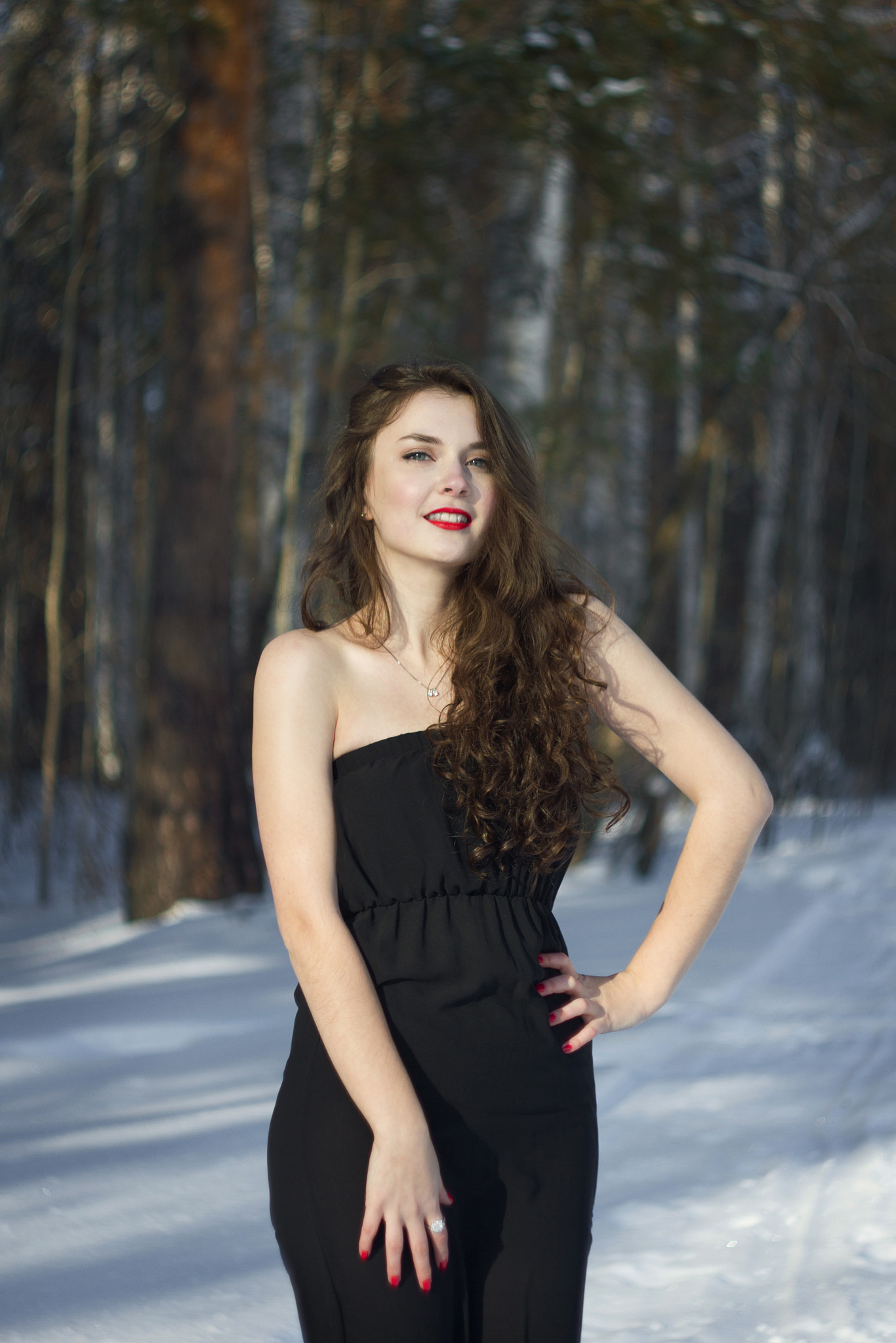 Canon EF 35-80mm f/4-5.6 sample photo. Modern red hat photography