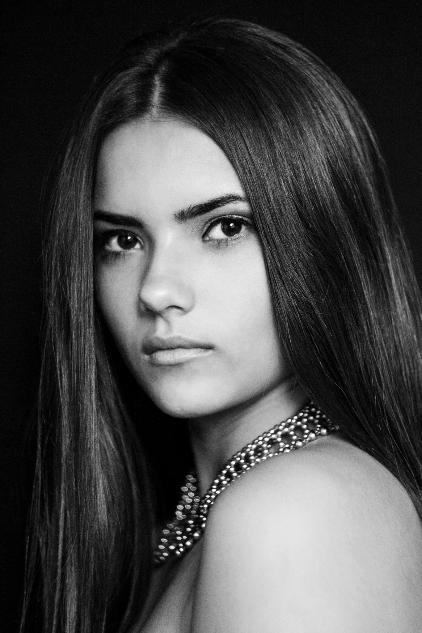 Canon EF 35-80mm f/4-5.6 sample photo. Lera's portrait photography