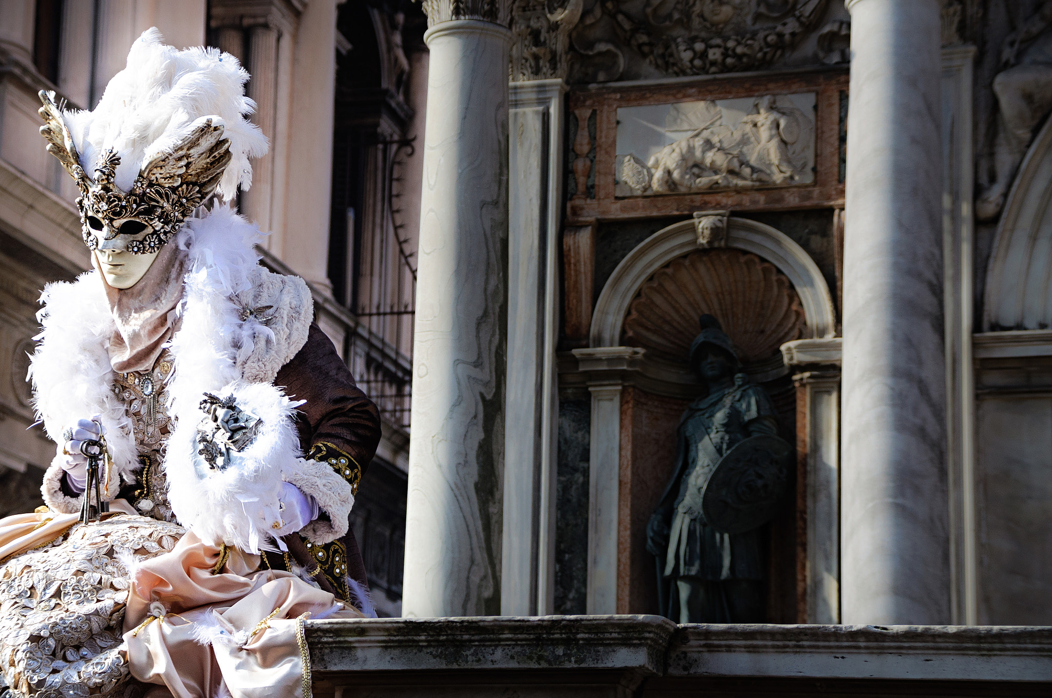 Nikon D5000 + Sigma 18-200mm F3.5-6.3 DC OS HSM sample photo. Carnevale venezia 2017 photography