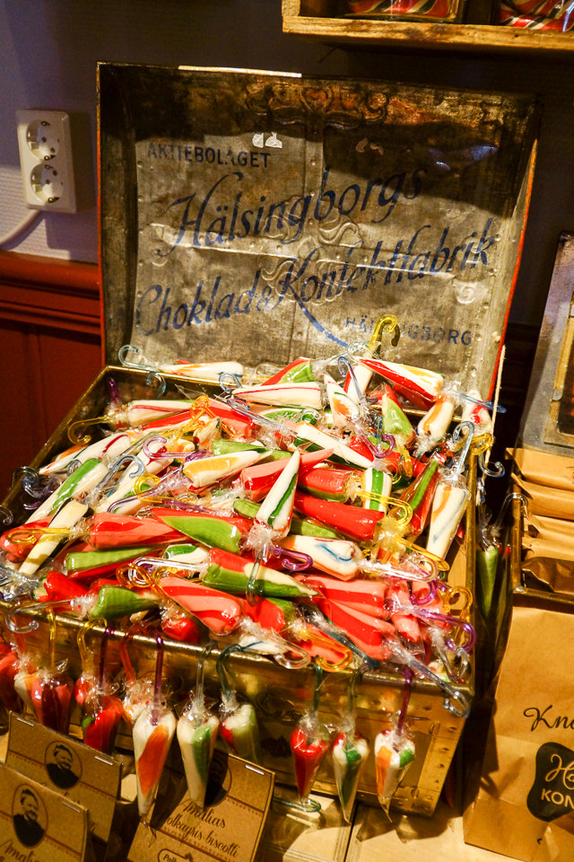 Sony DT 18-200mm F3.5-6.3 sample photo. So much candy photography