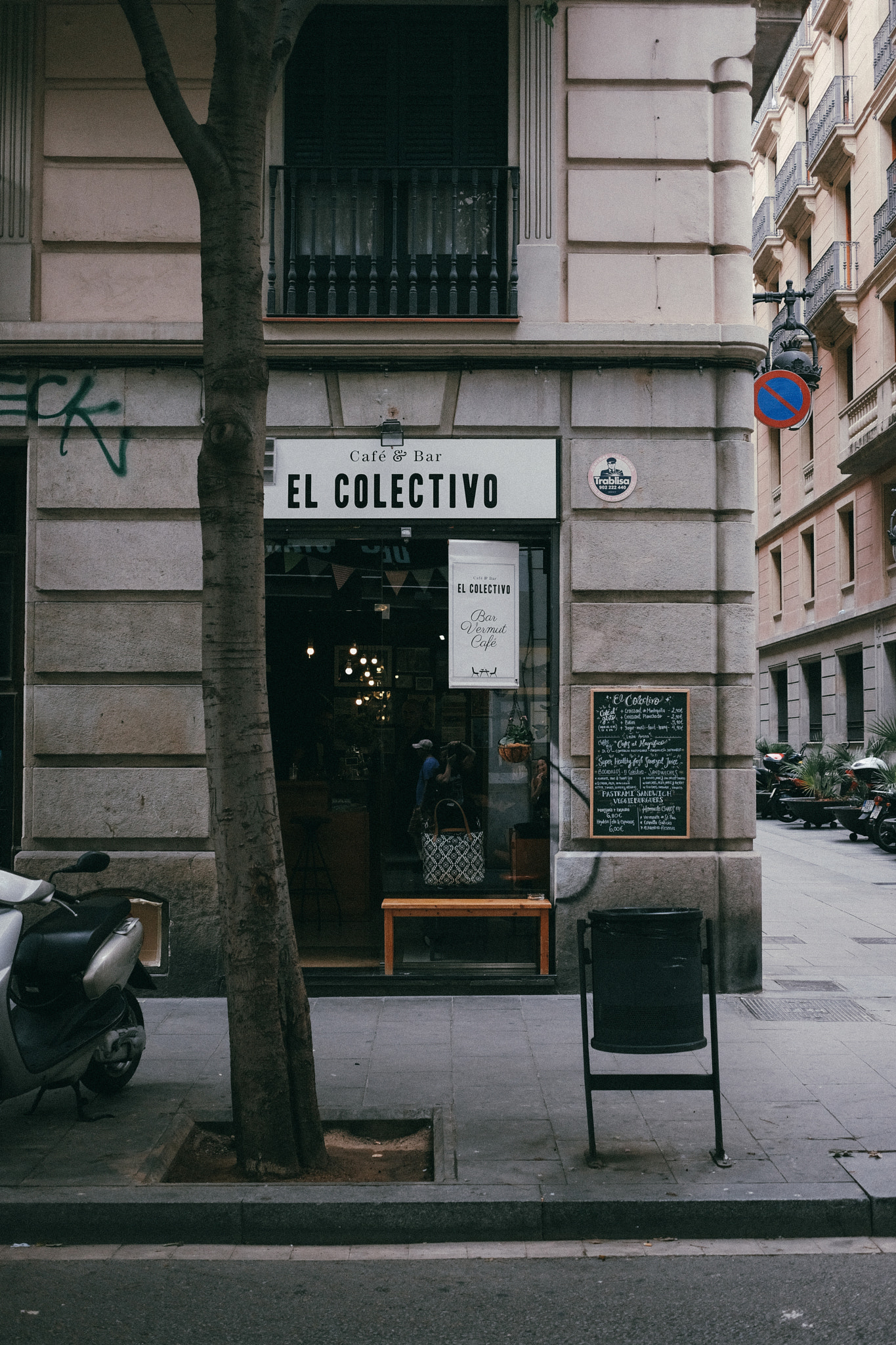 Fujifilm XF 27mm F2.8 sample photo. 2016 + barcelona photography