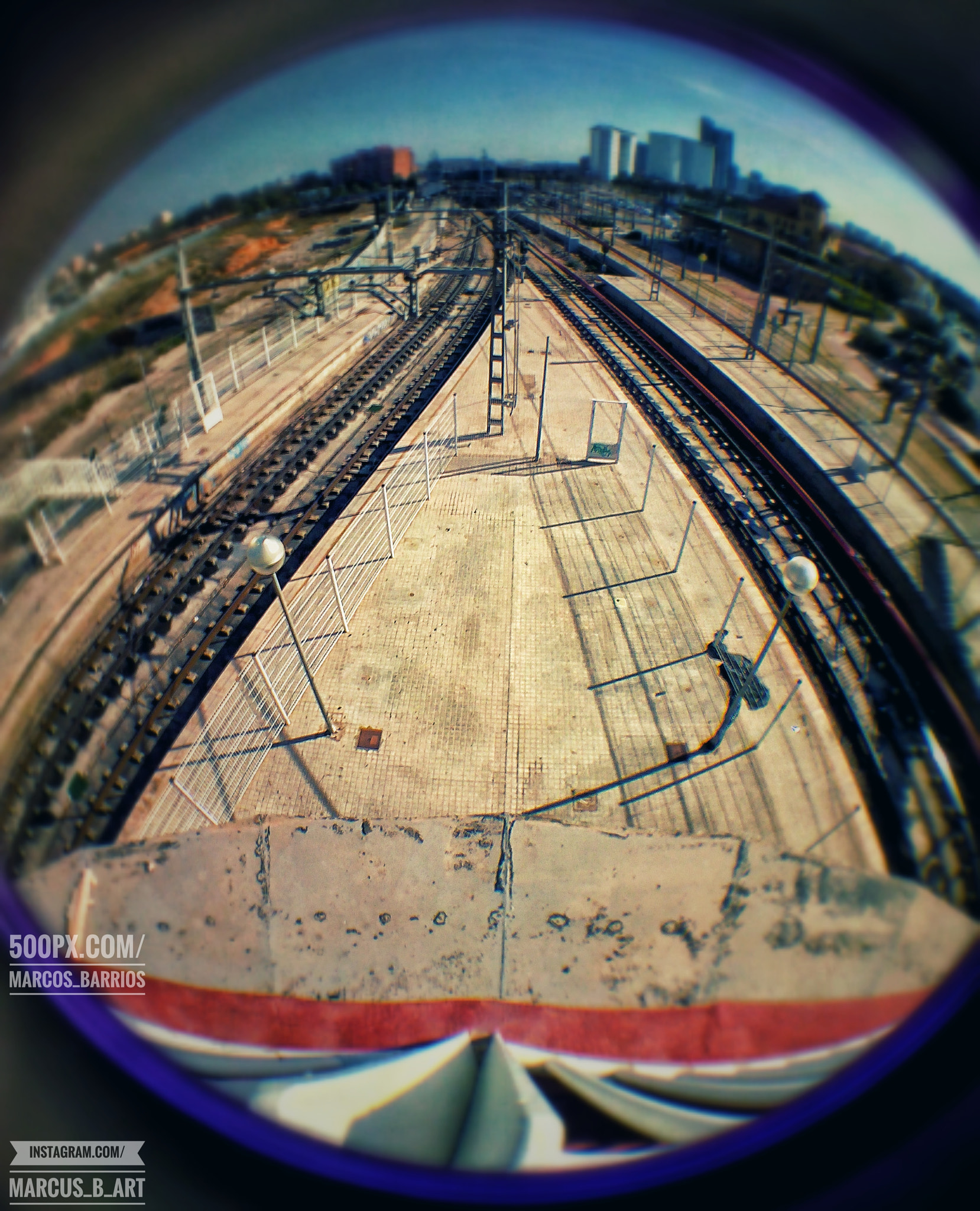 bq Aquaris E5 FHD sample photo. Rail merge photography
