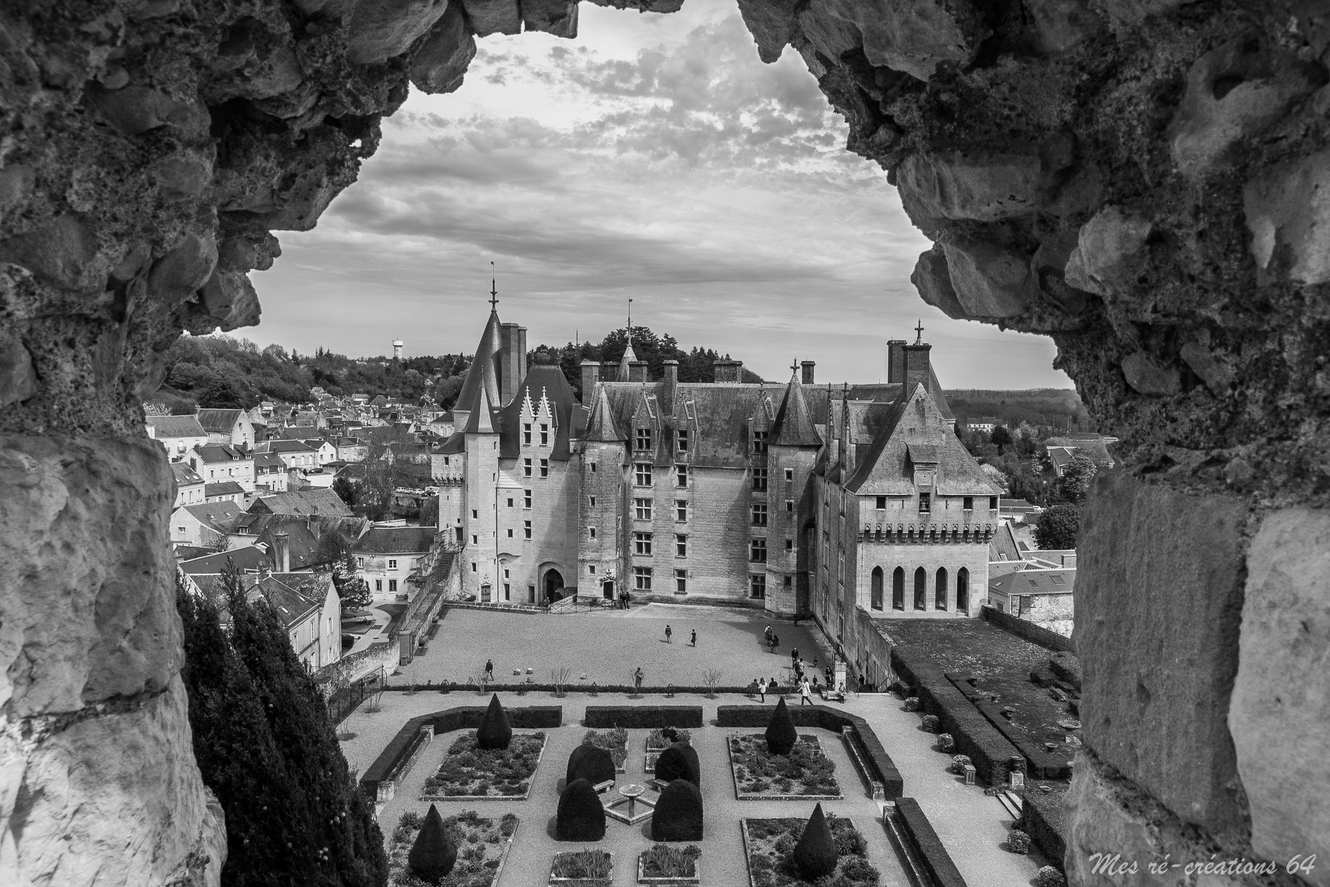 Canon EF-S 17-55mm F2.8 IS USM sample photo. Vue sur le château photography