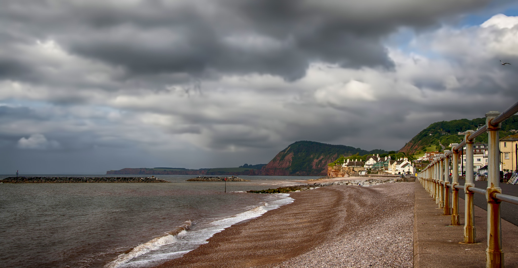 Sigma 18-250mm F3.5-6.3 DC OS HSM sample photo. The beach of sidmouth photography