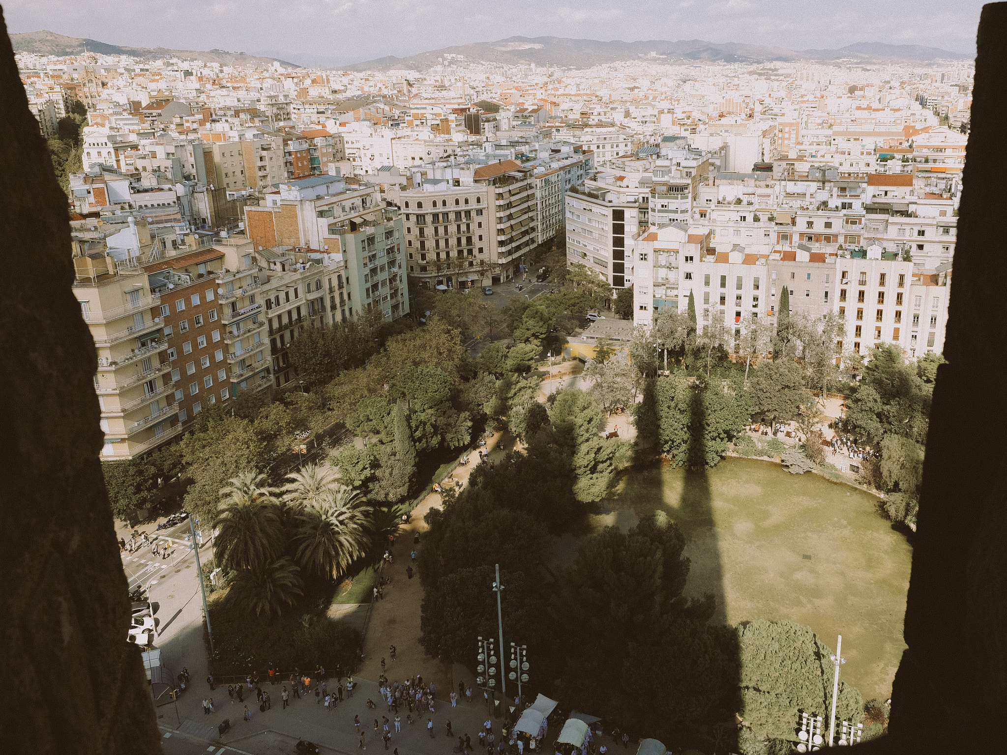Fujifilm XF 14mm F2.8 R sample photo. 2016 + barcelona photography