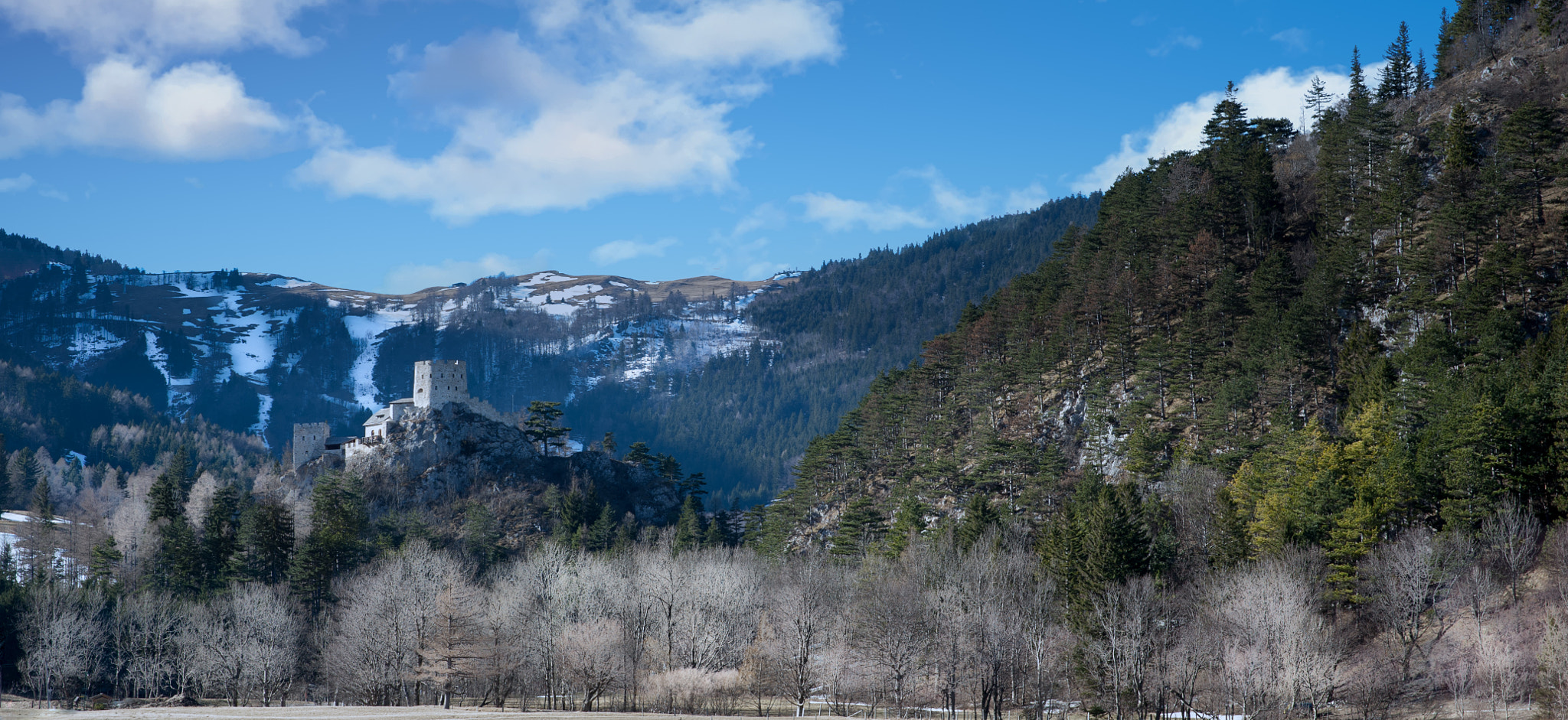 Sigma 24-70mm F2.8 EX DG HSM sample photo. Losenheim, austria photography