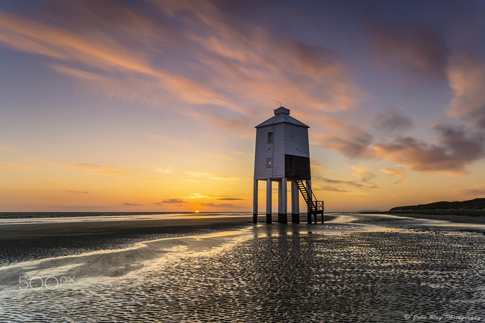 Sony SLT-A65 (SLT-A65V) + Sony DT 18-55mm F3.5-5.6 SAM sample photo. Burnham lighthouse photography