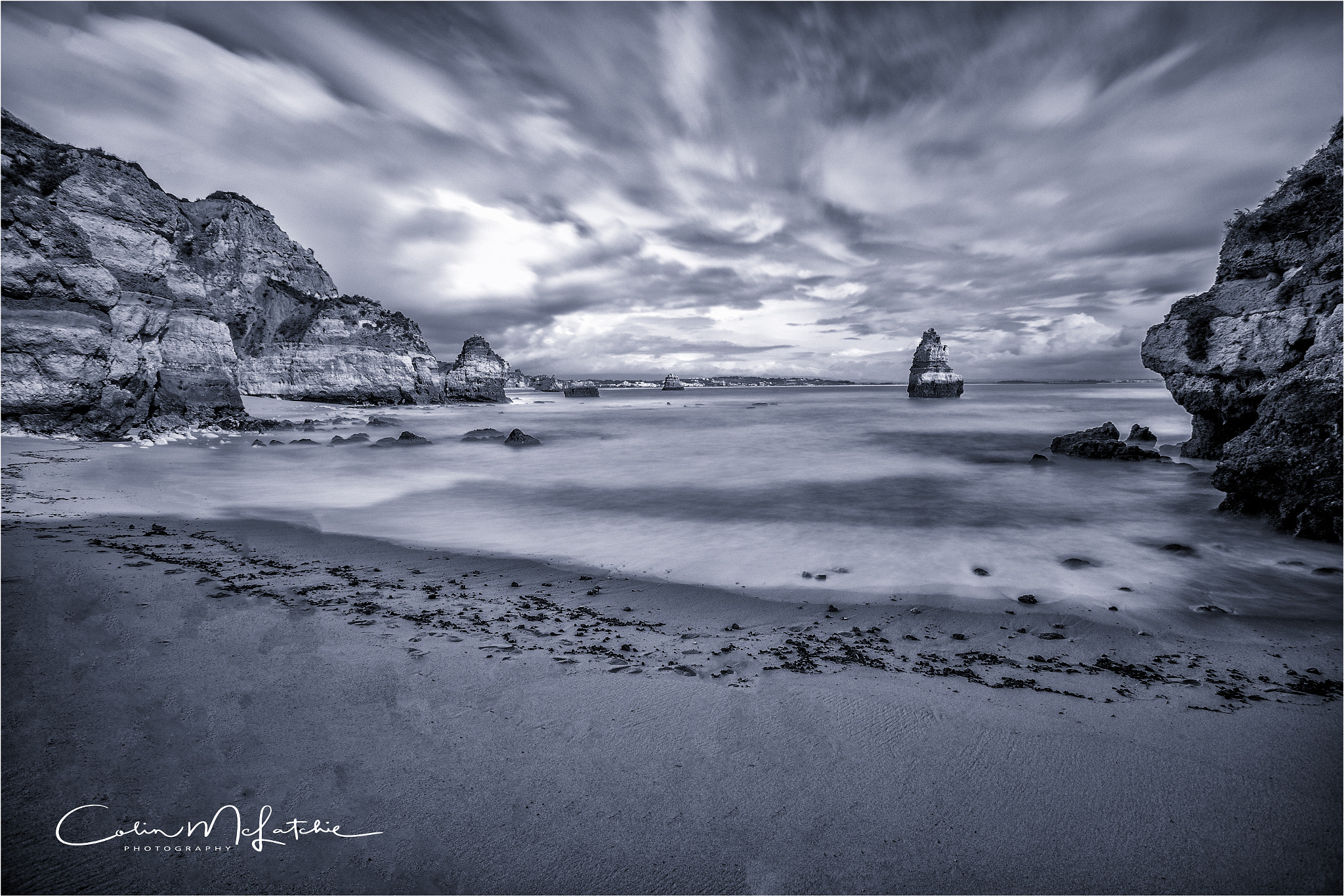 Canon EF 17-40mm F4L USM sample photo. Praia camilo b&w photography