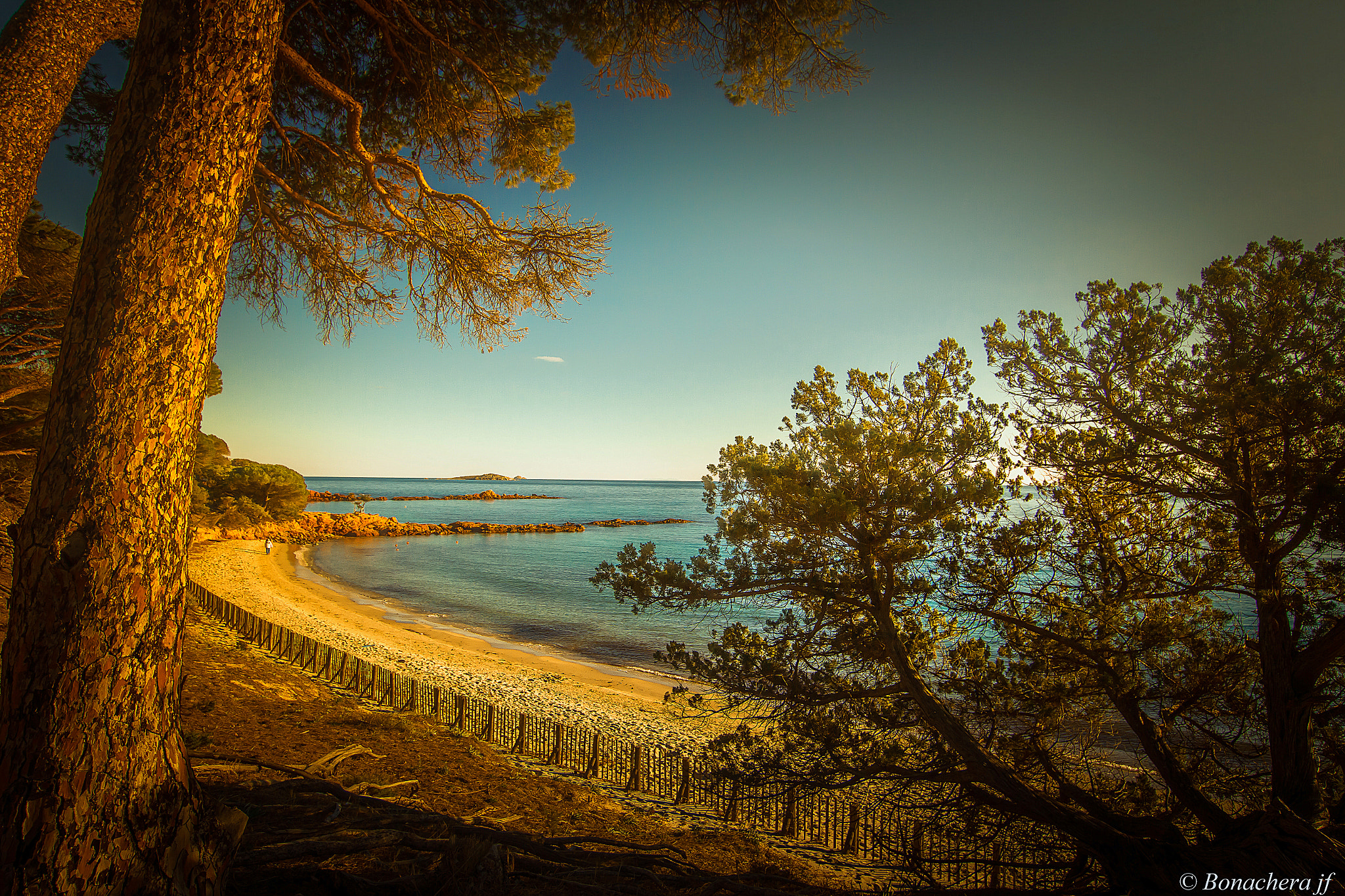 Sigma 10-20mm F3.5 EX DC HSM sample photo. Palombaggia beach photography