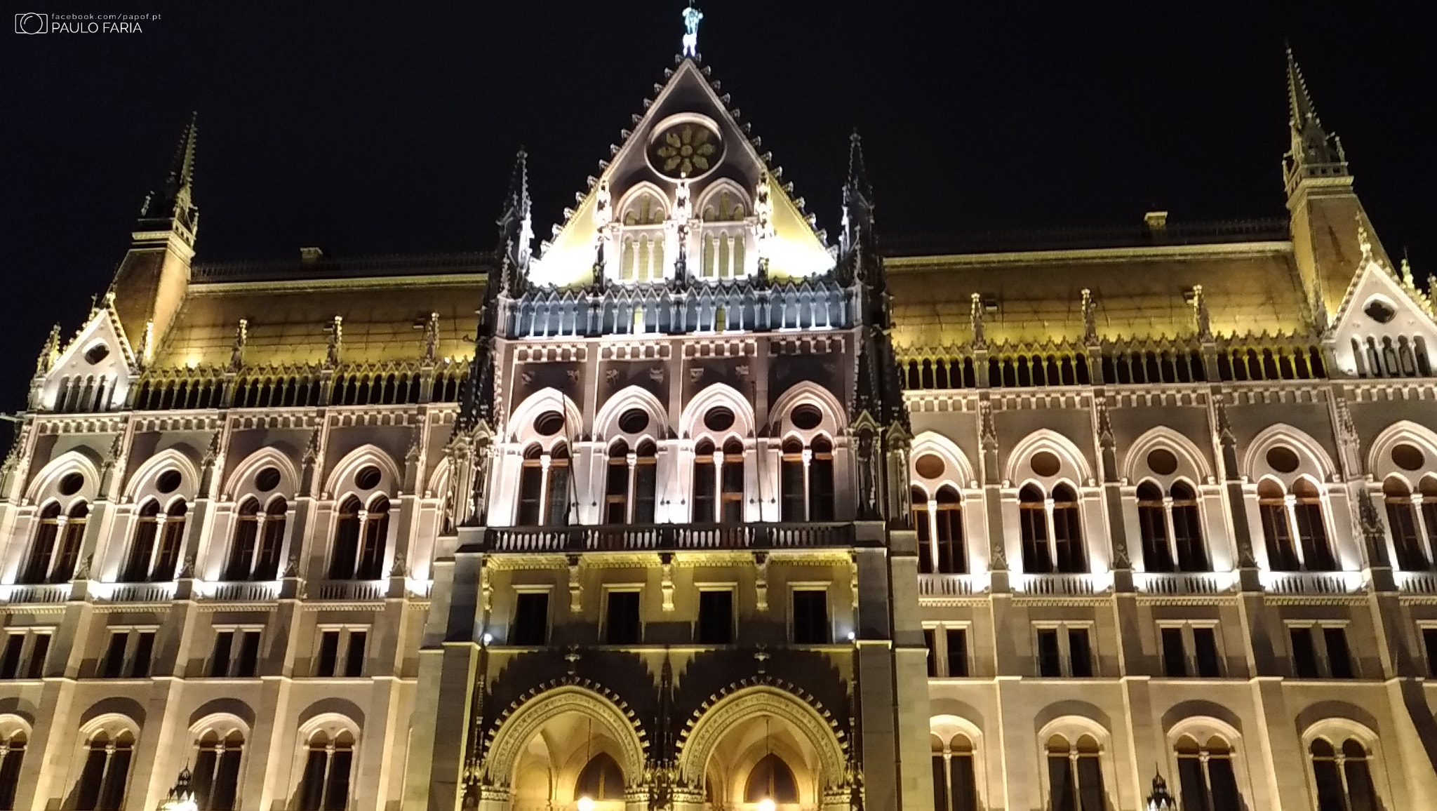 ASUS ZenFone 3 (ZE552KL) sample photo. The parliament photography