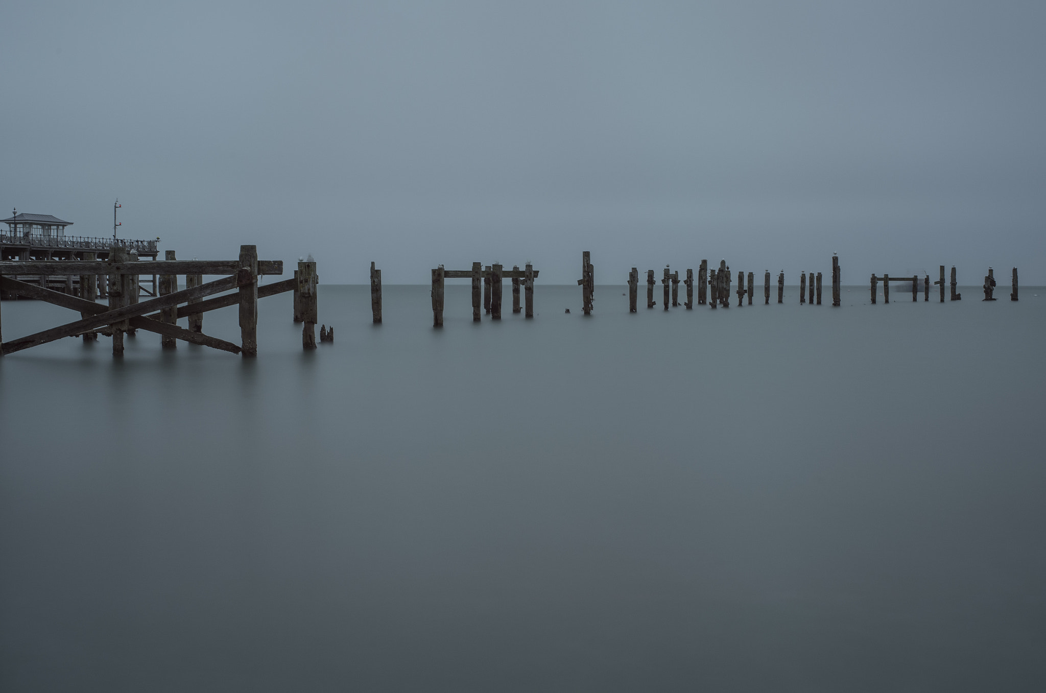 Pentax smc DA 35mm F2.4 AL sample photo. Old swanage pier photography
