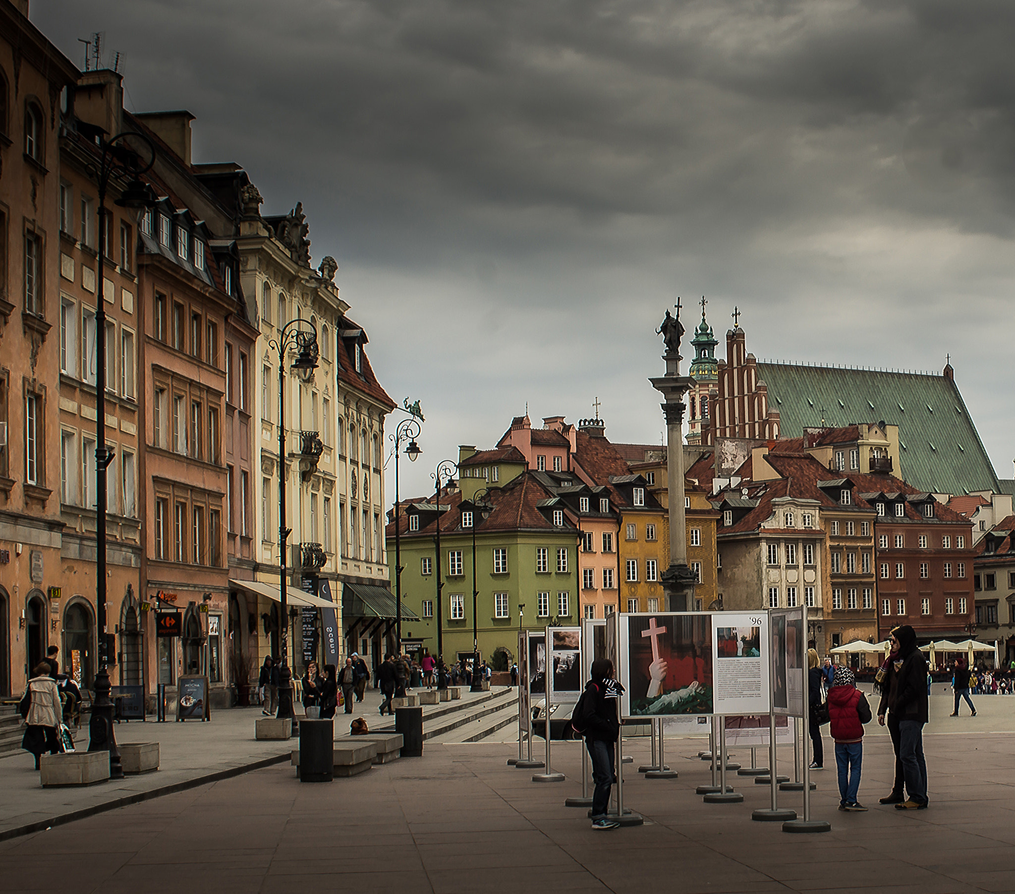 Sony SLT-A55 (SLT-A55V) sample photo. Stare miasto photography