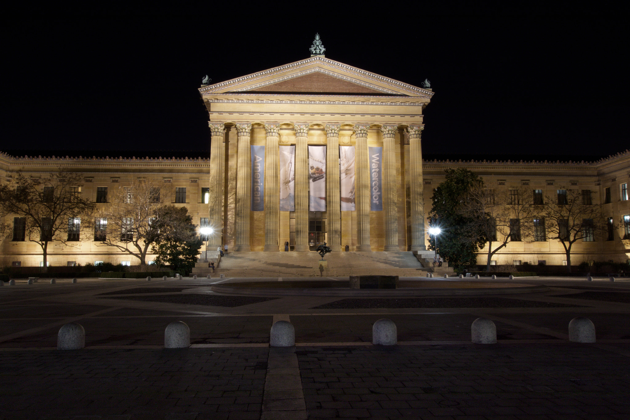 Sigma 10-20mm F3.5 EX DC HSM sample photo. Philadelphia art museum photography