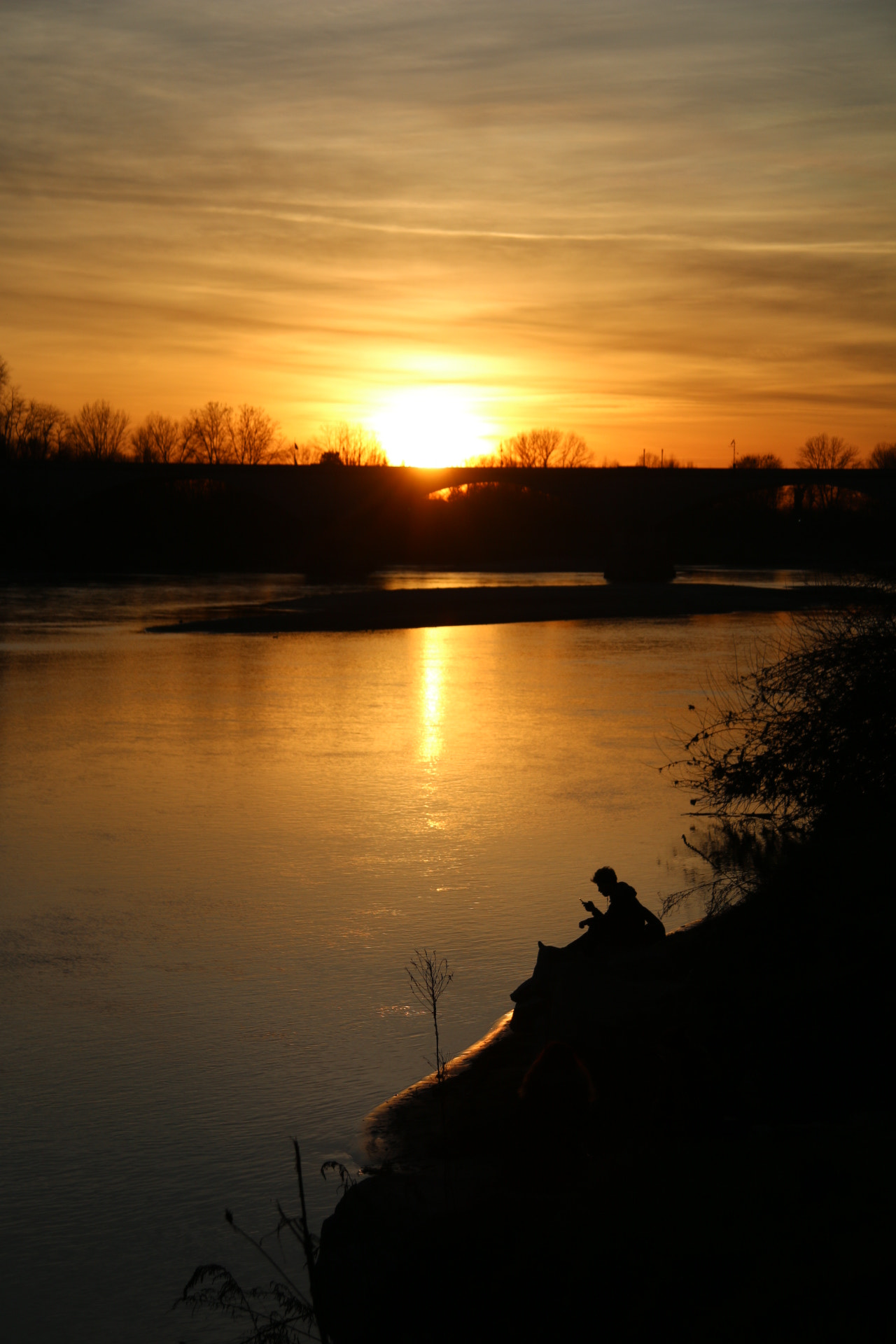 Canon EF-S 17-85mm F4-5.6 IS USM sample photo. Sunset photography