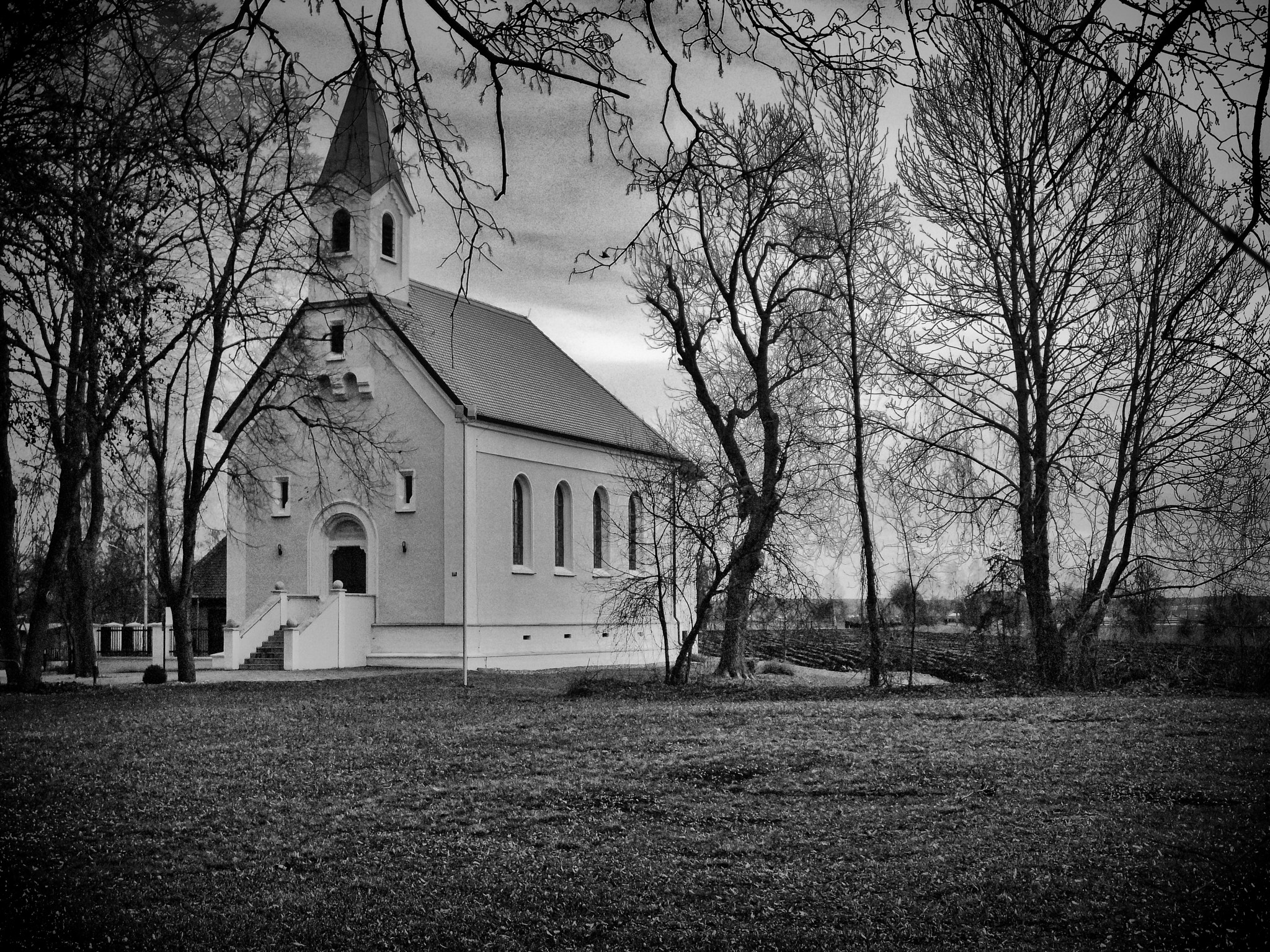 FujiFilm FinePix JZ300 (FinePix JZ305) sample photo. Church photography