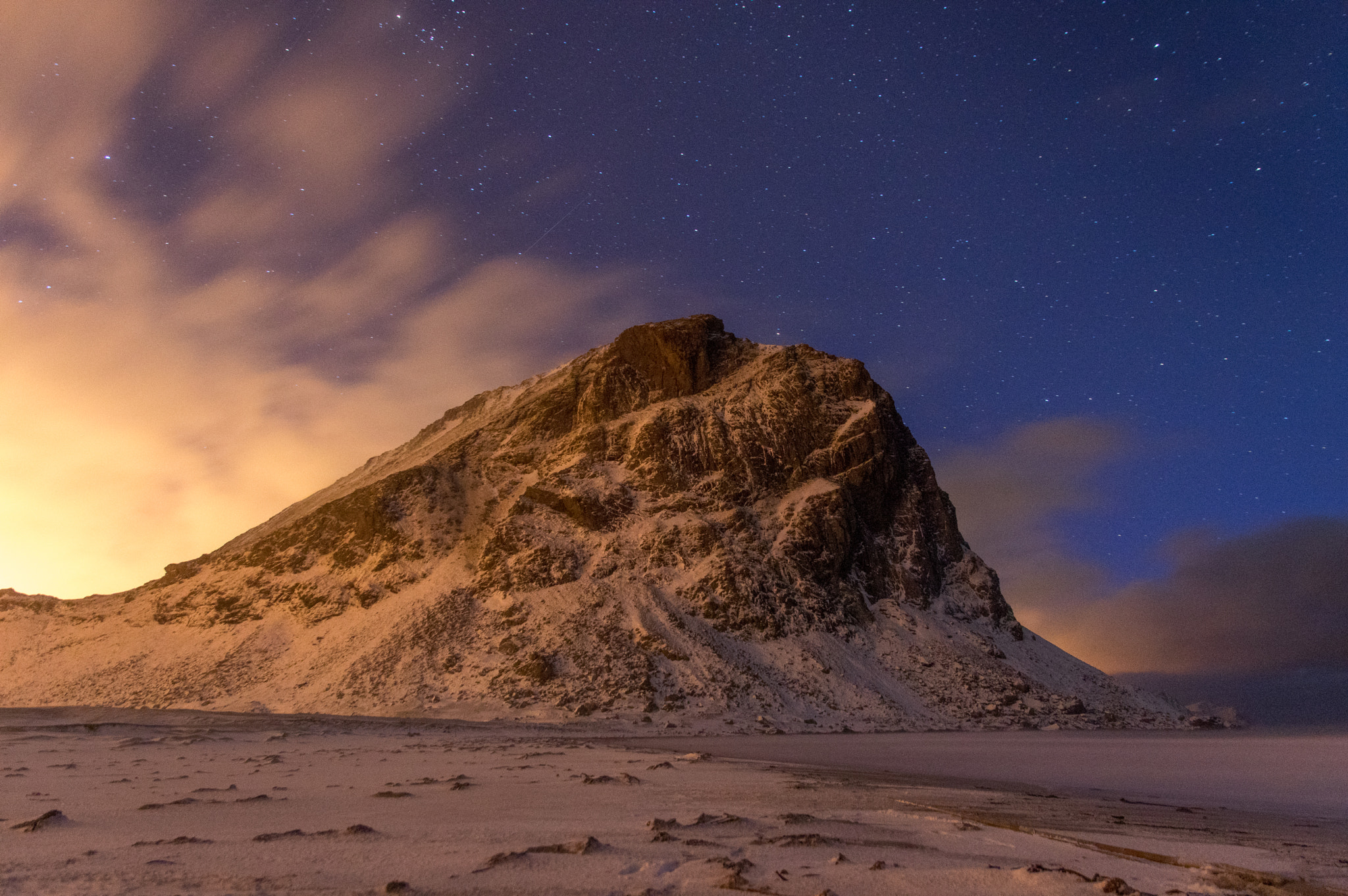 Sigma 17-50mm F2.8 EX DC HSM sample photo. Winter mountain photography