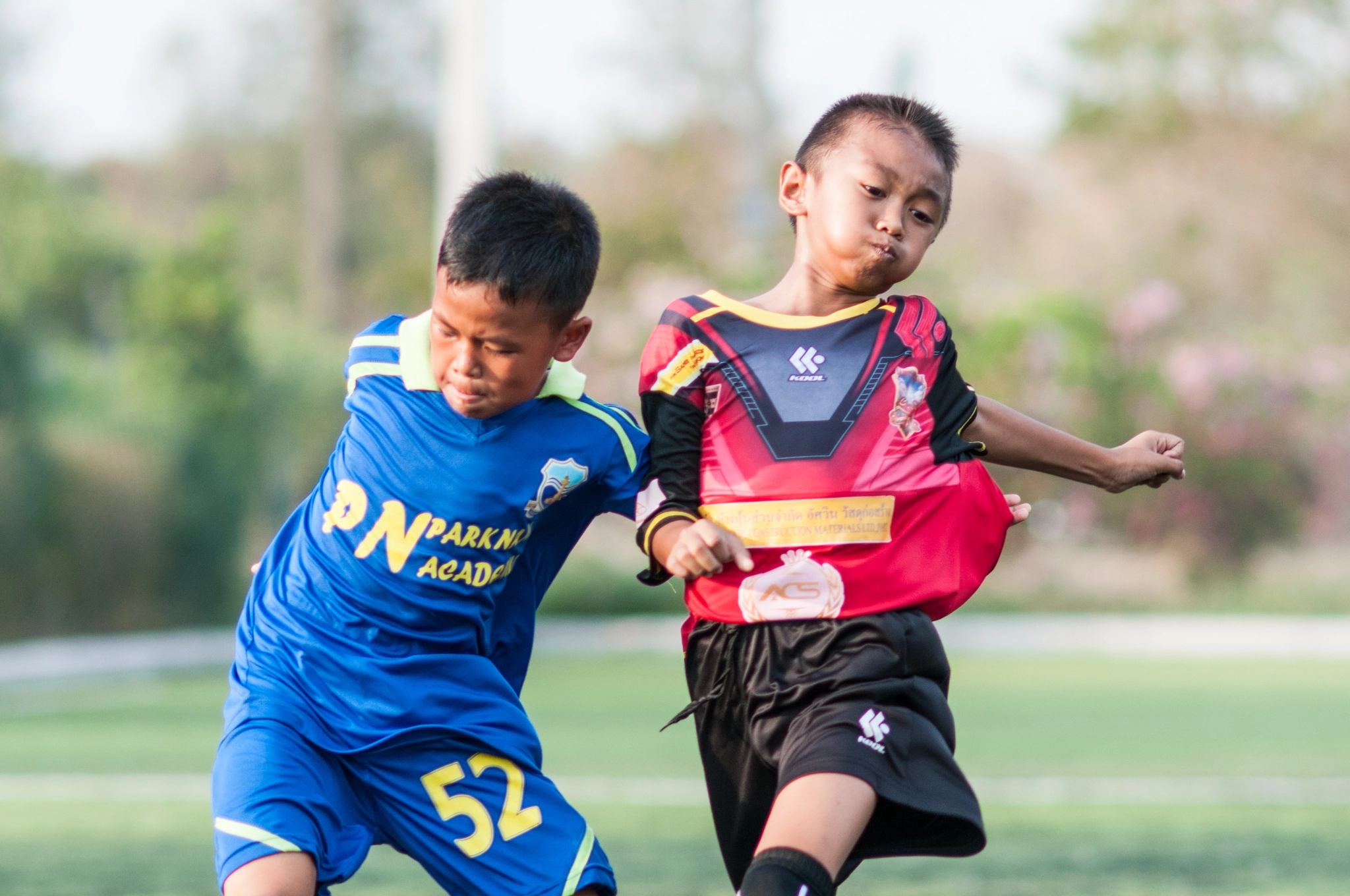 AF DC-Nikkor 135mm f/2D sample photo. Primary school friendly match.u10 photography