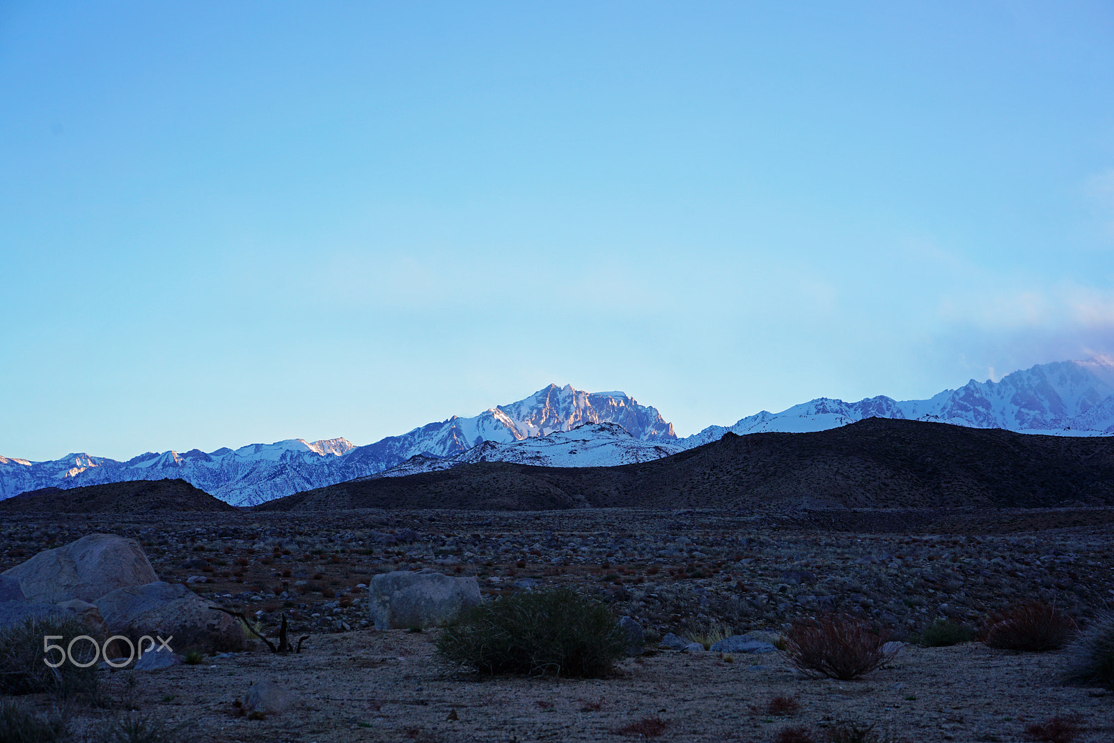 Sony a7R II sample photo. Mt williamson winter afternoon light photography